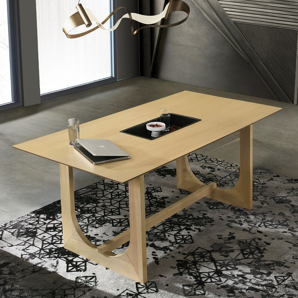 Blayde - Dining Table - Natural, light brown