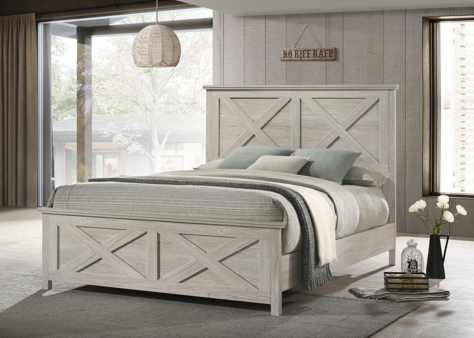 B523 - King Bed - White Wash