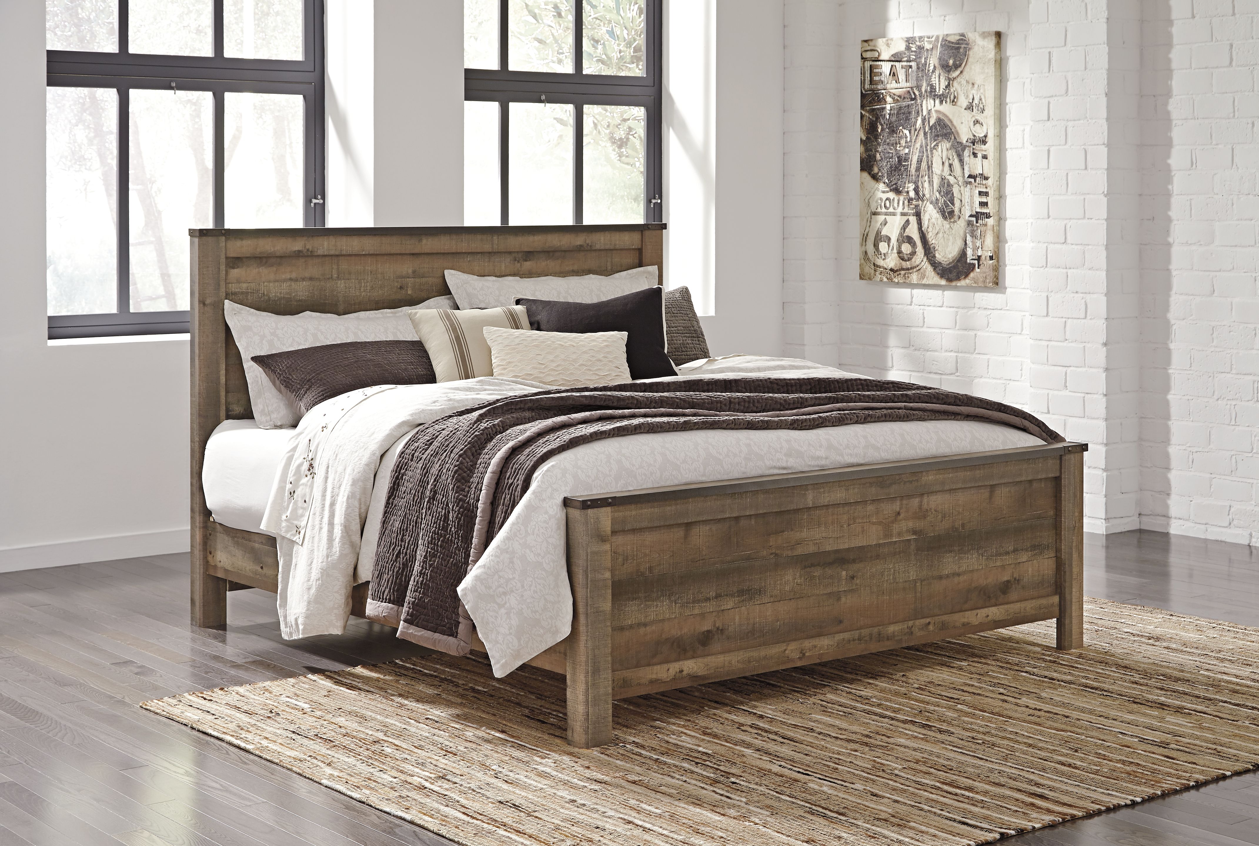 Trinell - King Panel Bed - Brown