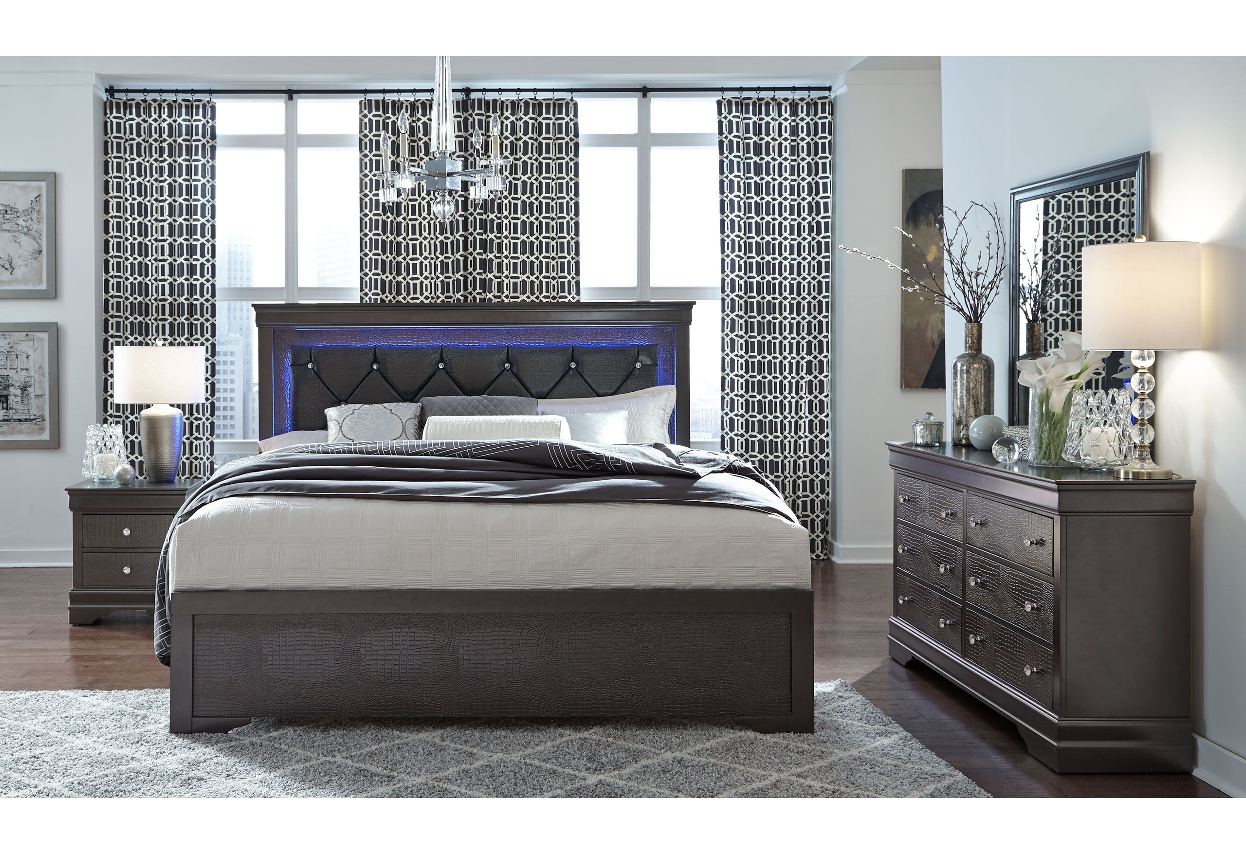 King · 4 Pc · Bed With LED, Dresser, Mirror, Nightstand