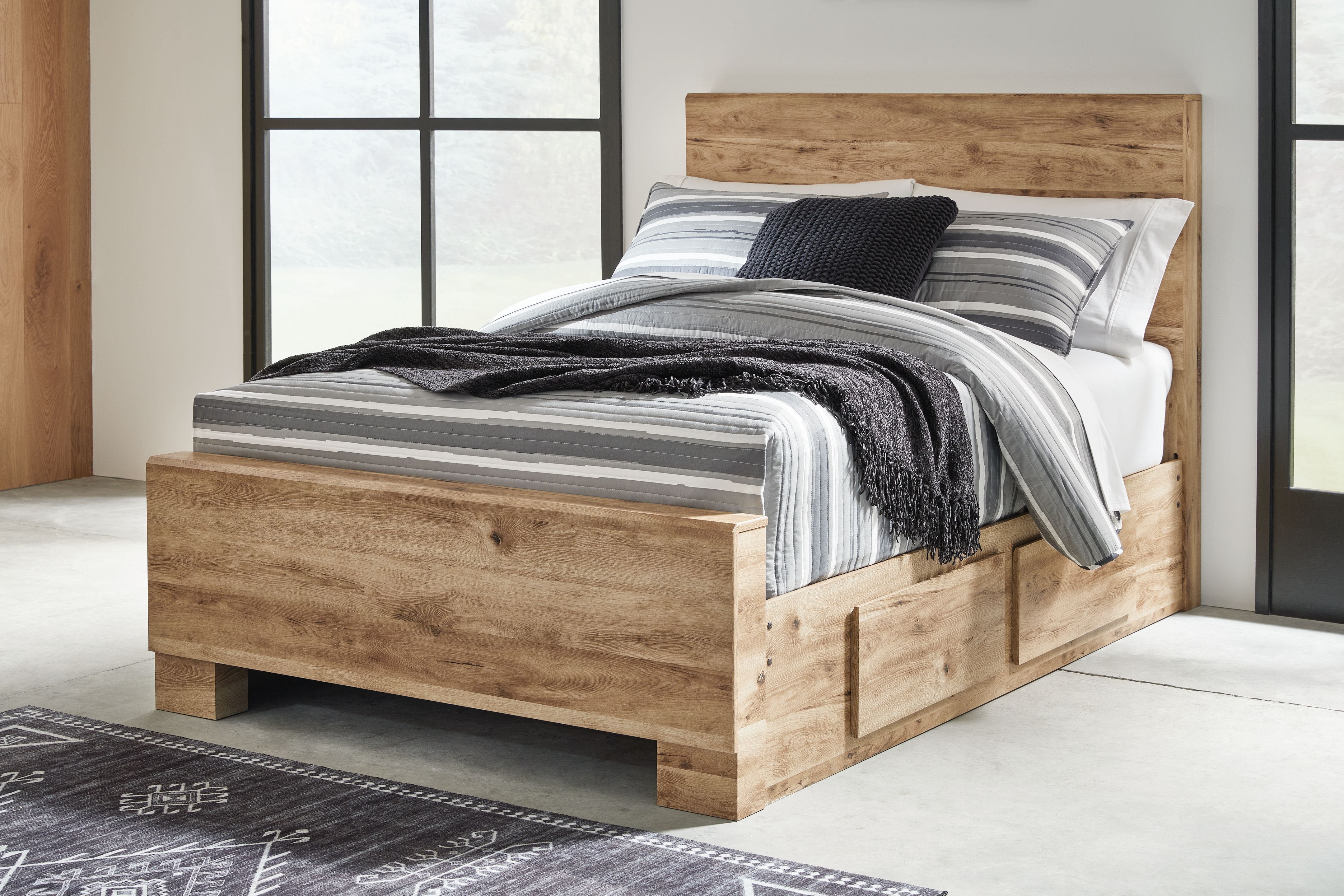 Hyanna - Full Panel Bed With 2 Side Storage - Tan