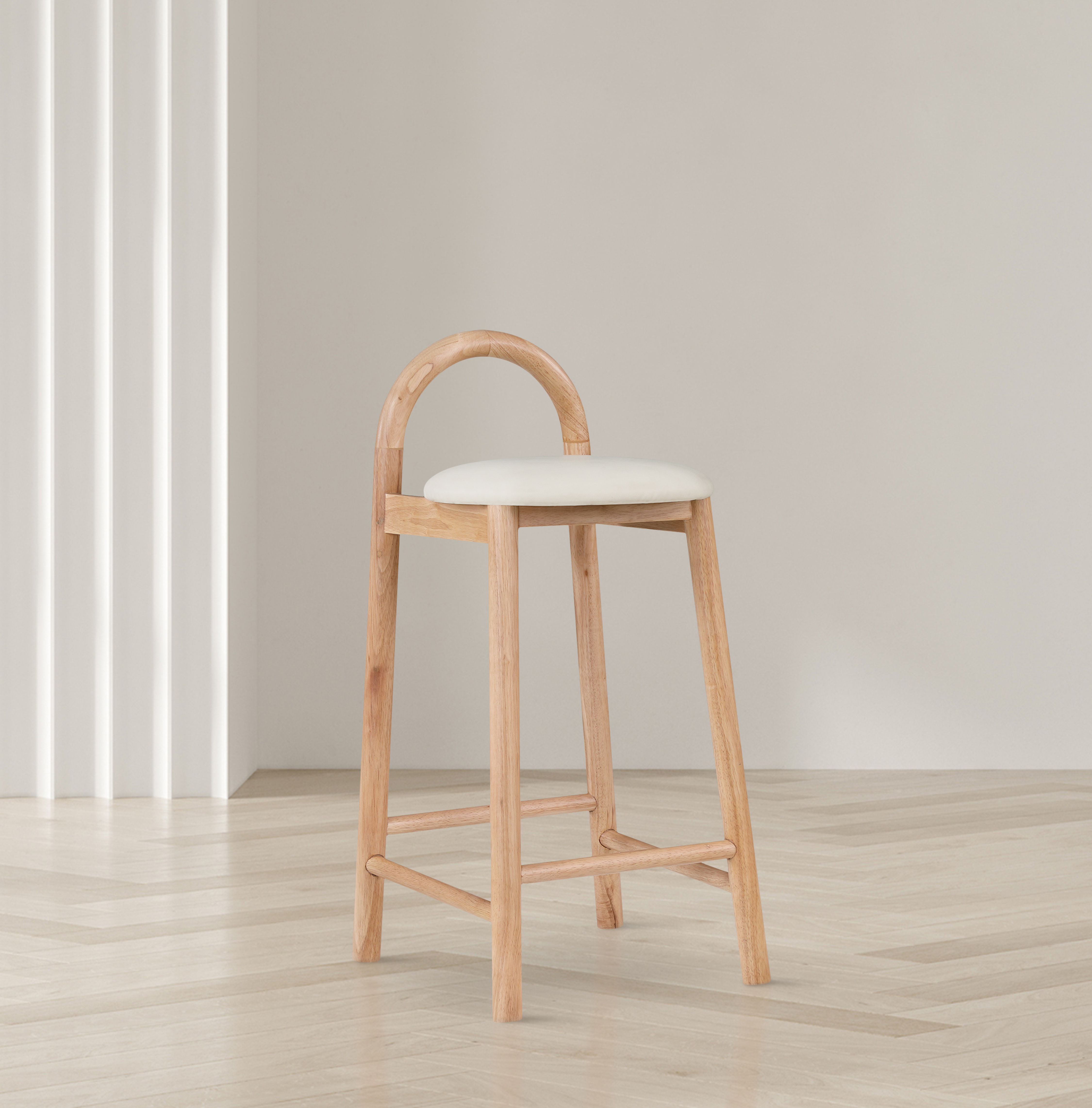 Calvin - Stool With Natural Base - Cream