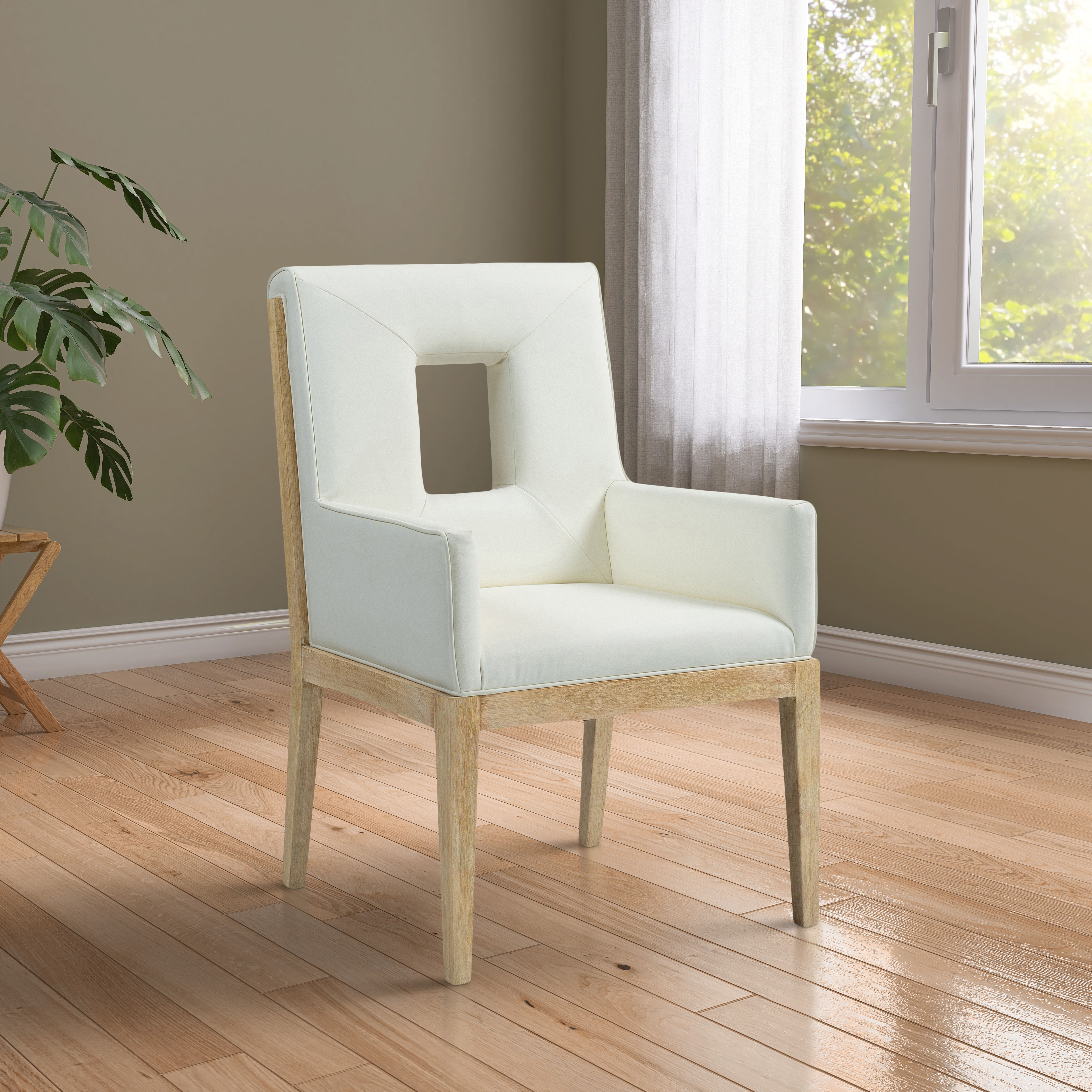 Gwendolyn - Faux Leather Dining Arm Chair With Natural Frame - Cream