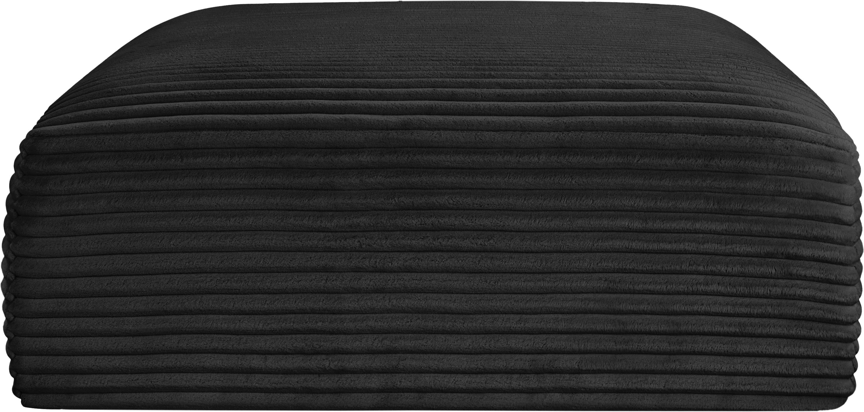 Shaggy - Ottoman - Black