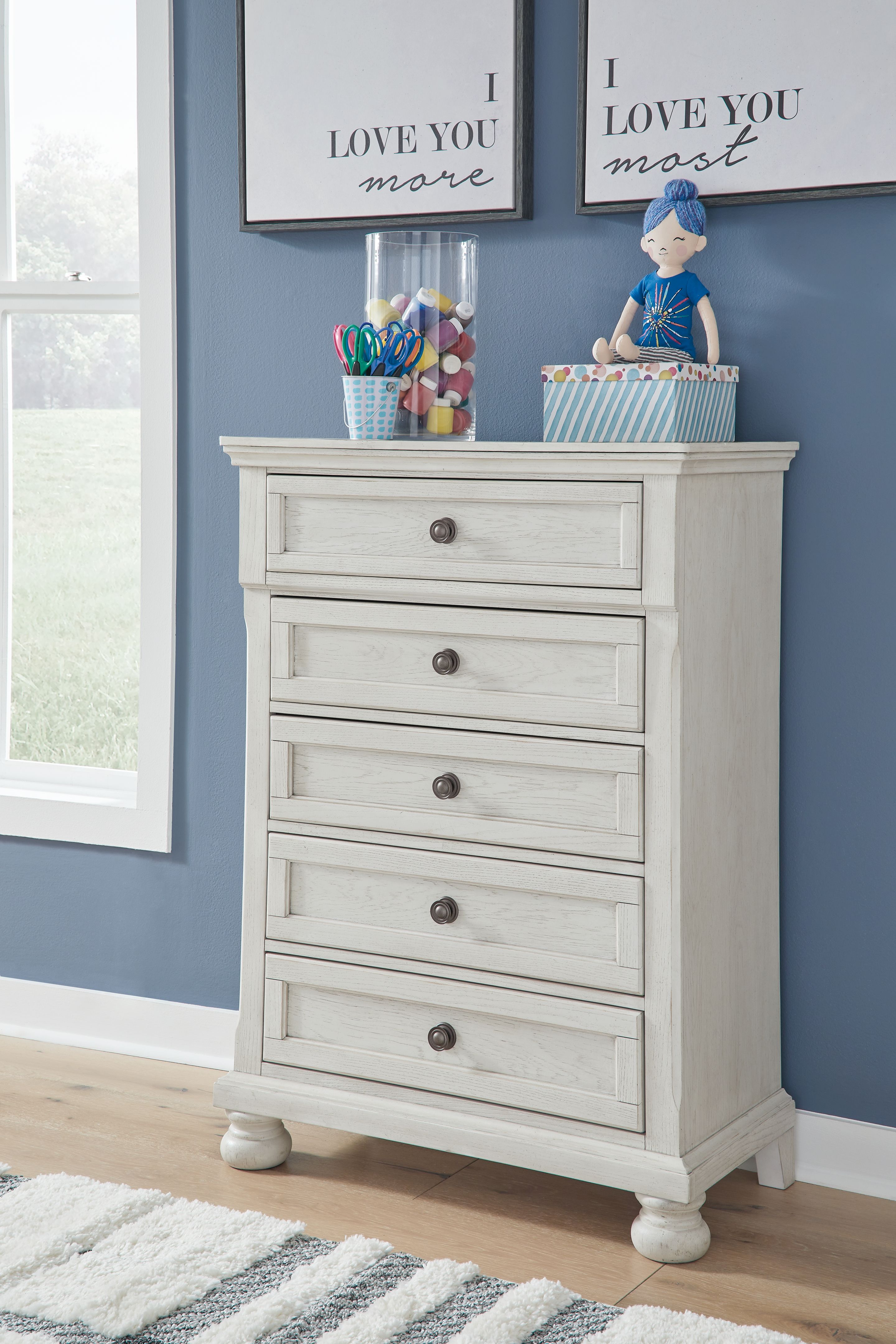 Ashley Furniture Robbinsdale - Five Drawer Chest - Youth - Antique White - Image 2