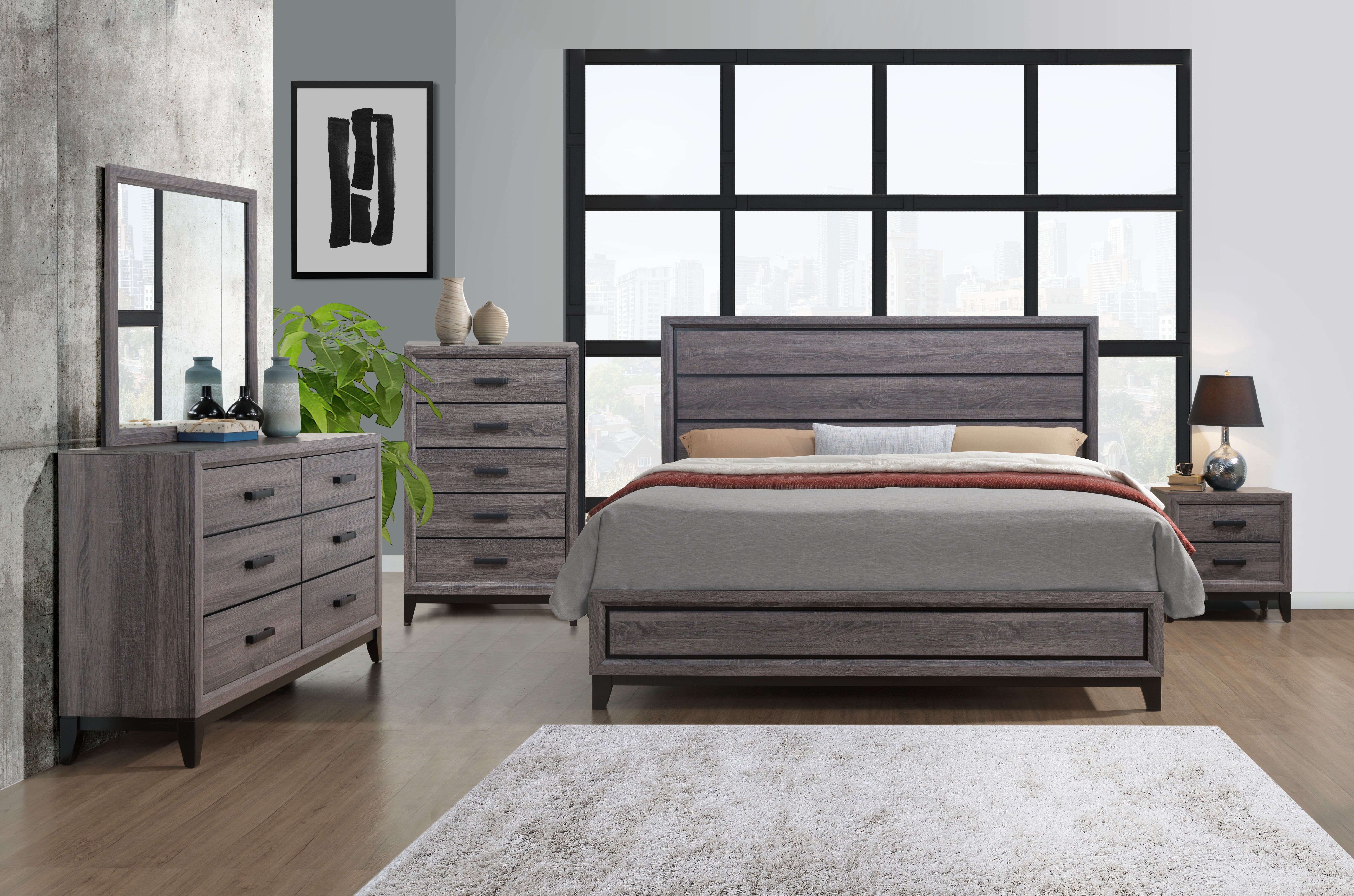 Queen · 6 Pc · Bed, Dresser, Mirror, Chest, 2 Nightstands