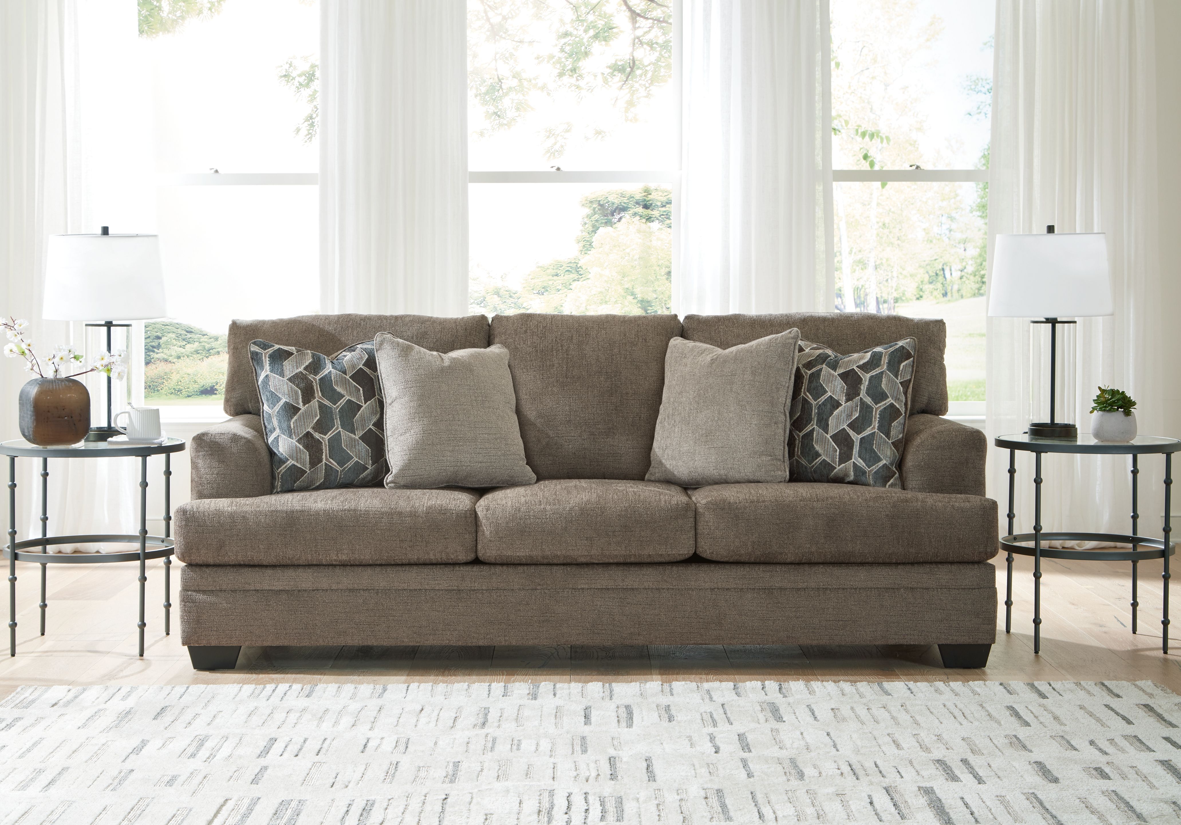 Stonemeade - Sofa - Nutmeg