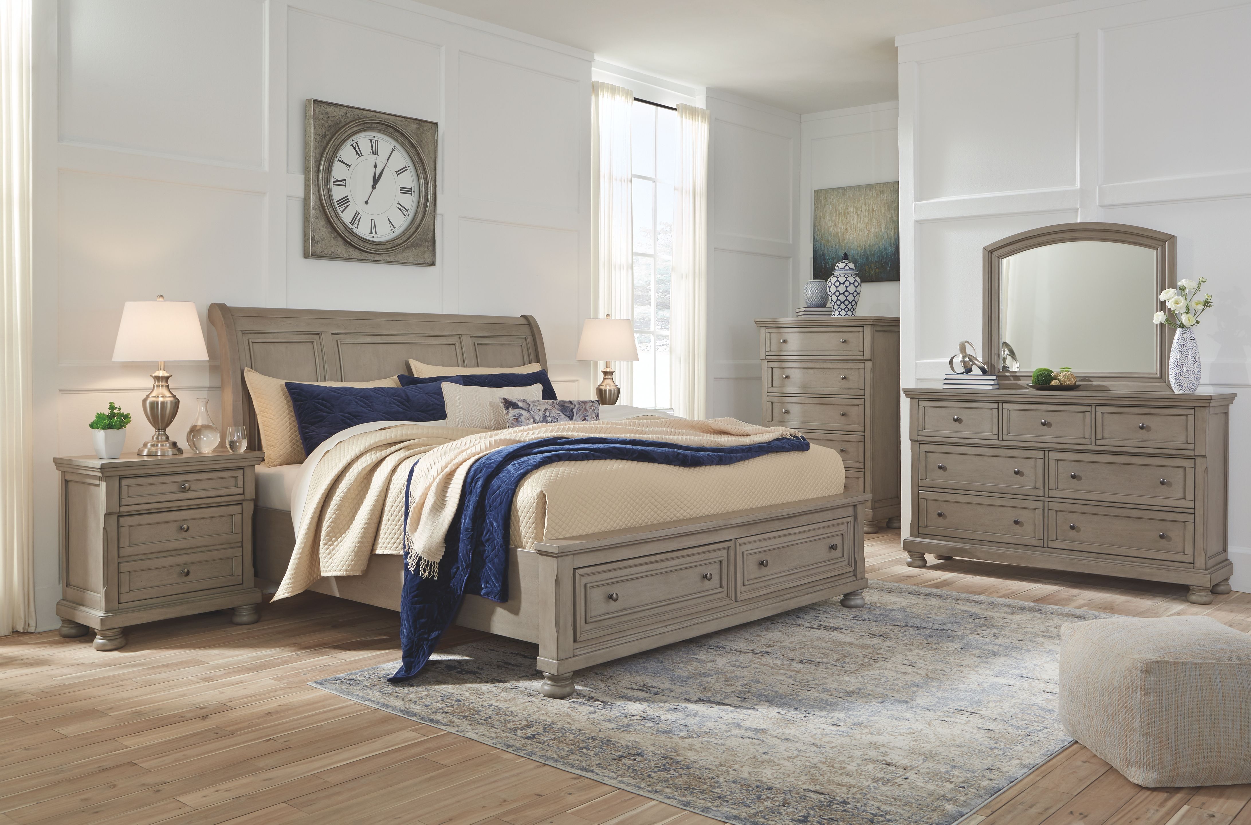 Queen · 5 Pc · Dresser, Mirror, Queen Sleigh Bed with 2 Storage Drawers