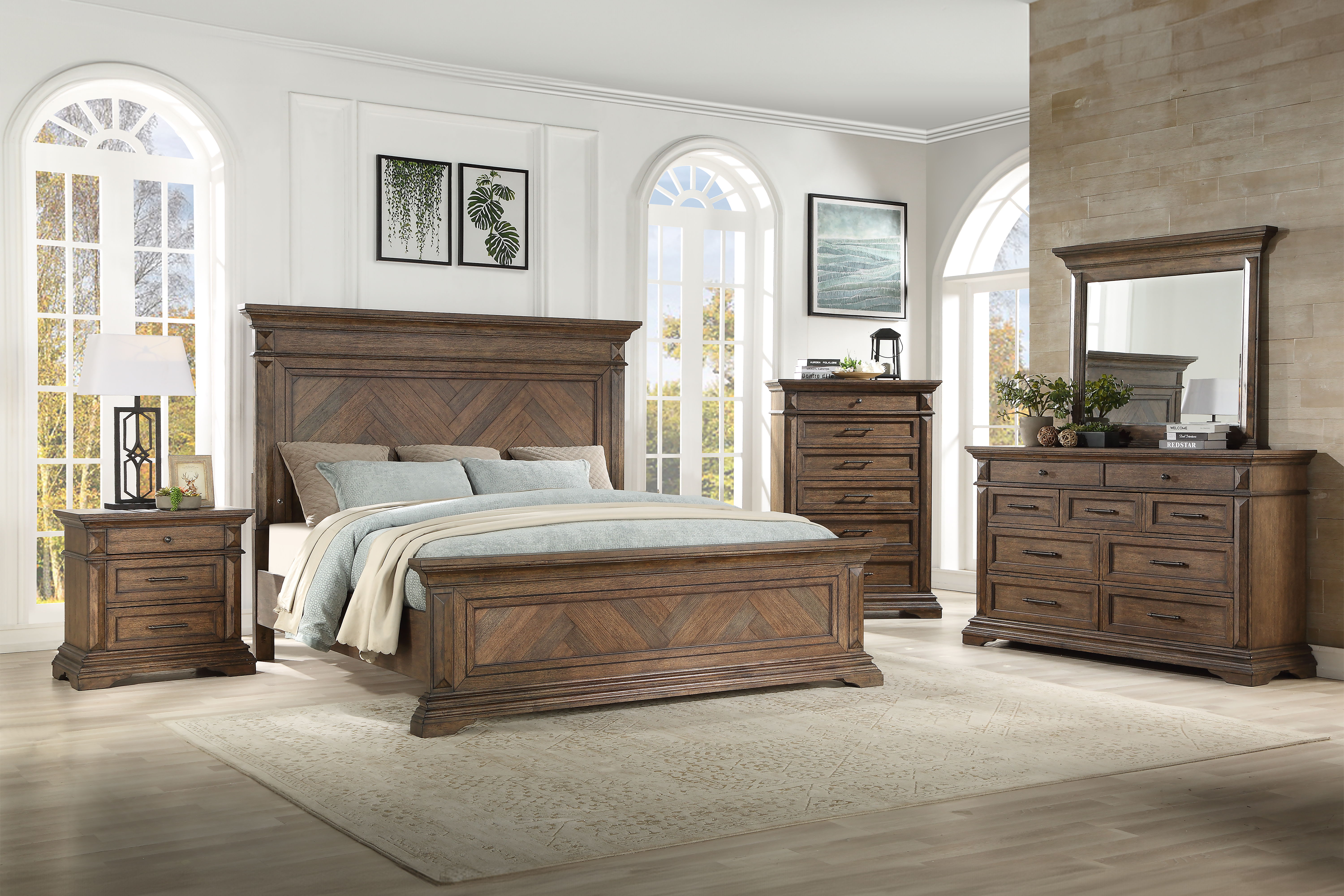 Queen · 5 Pc · Bed & Dresser & Mirror & Chest & Nightstand