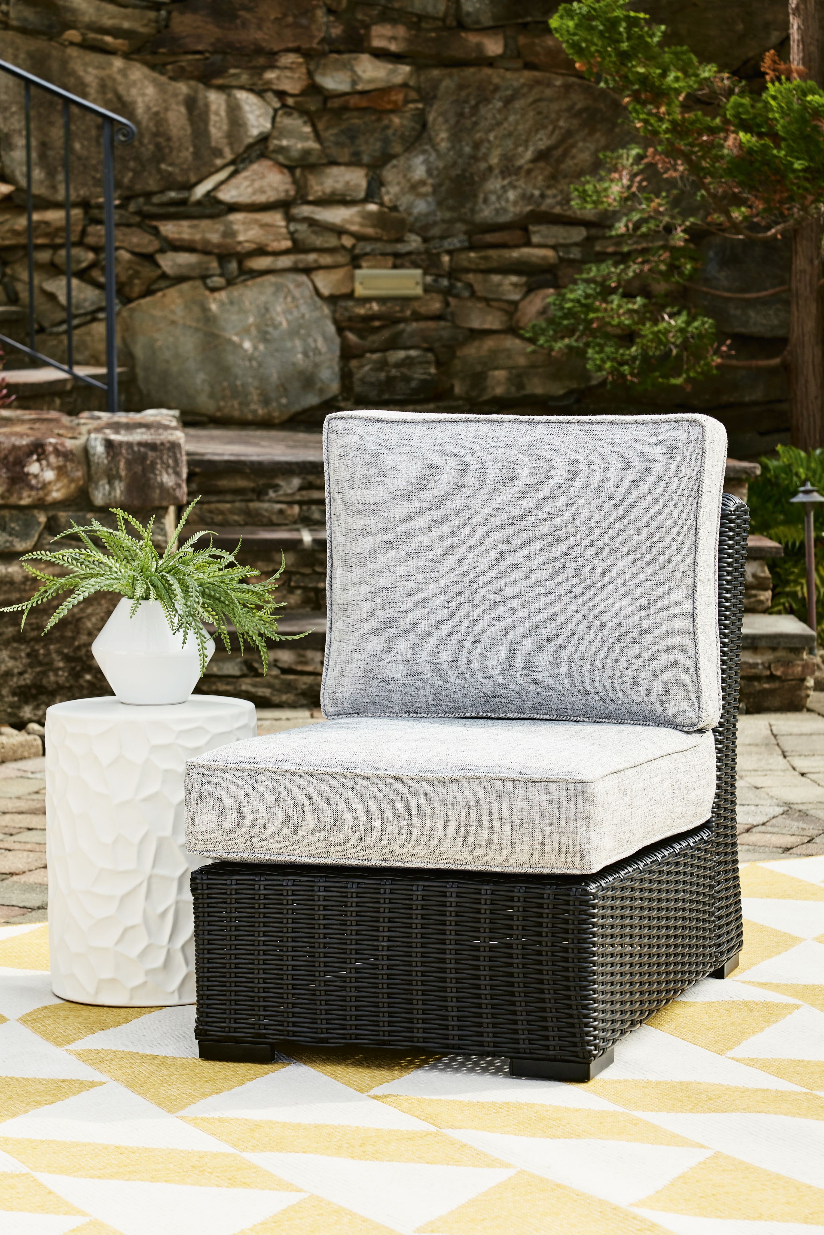 Beachcroft - Armless Chair With Cushion - Black / Light Gray