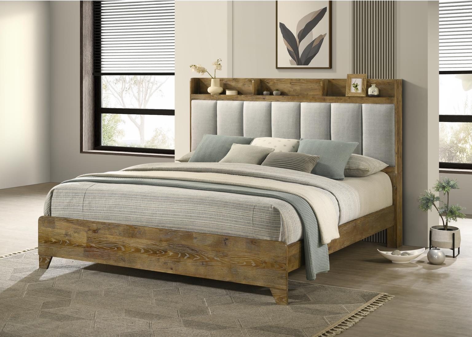 B275 - 3 Piece Bedroom Set (King Bed, Dresser, Mirror)