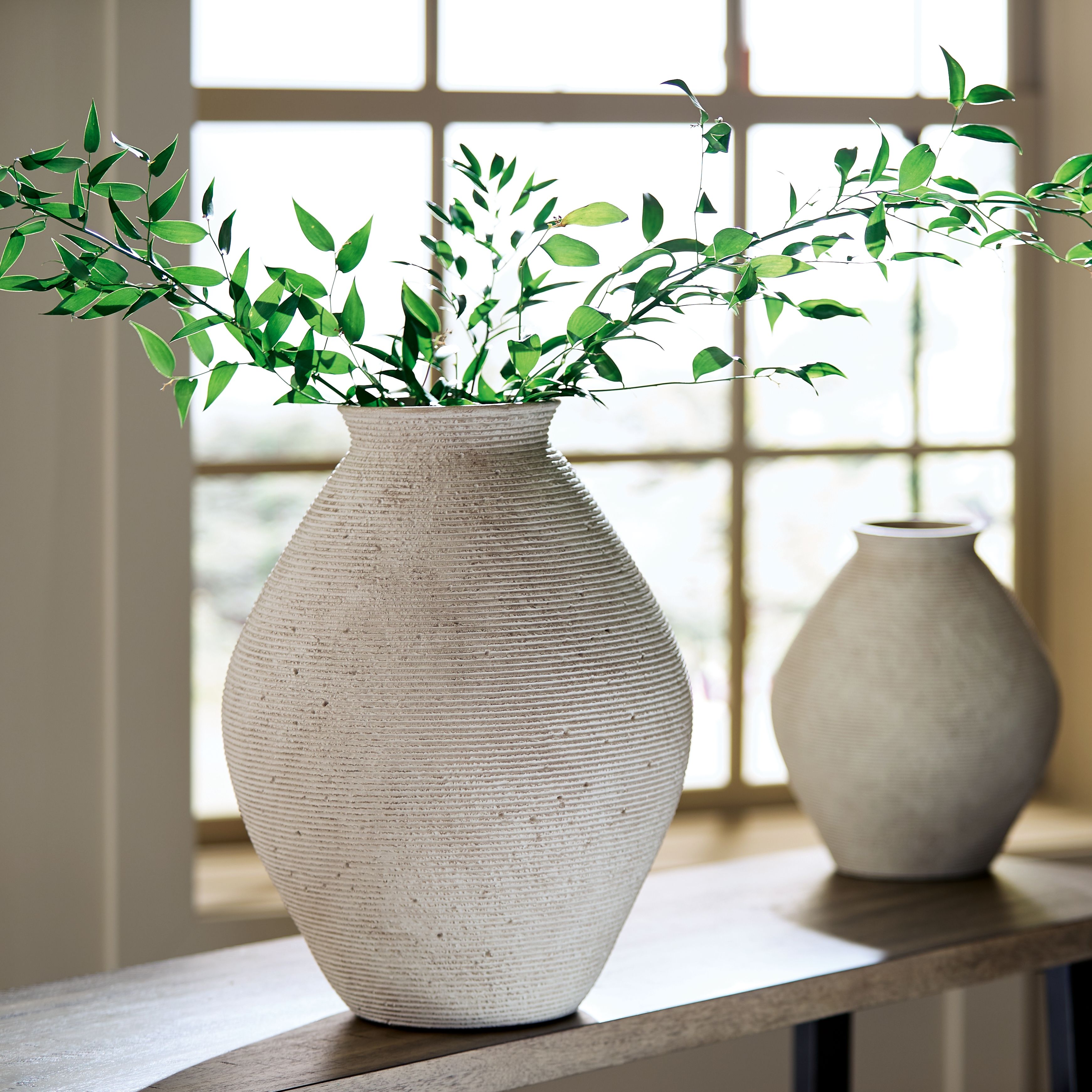 Hannela - Vase - Large - Antique Tan