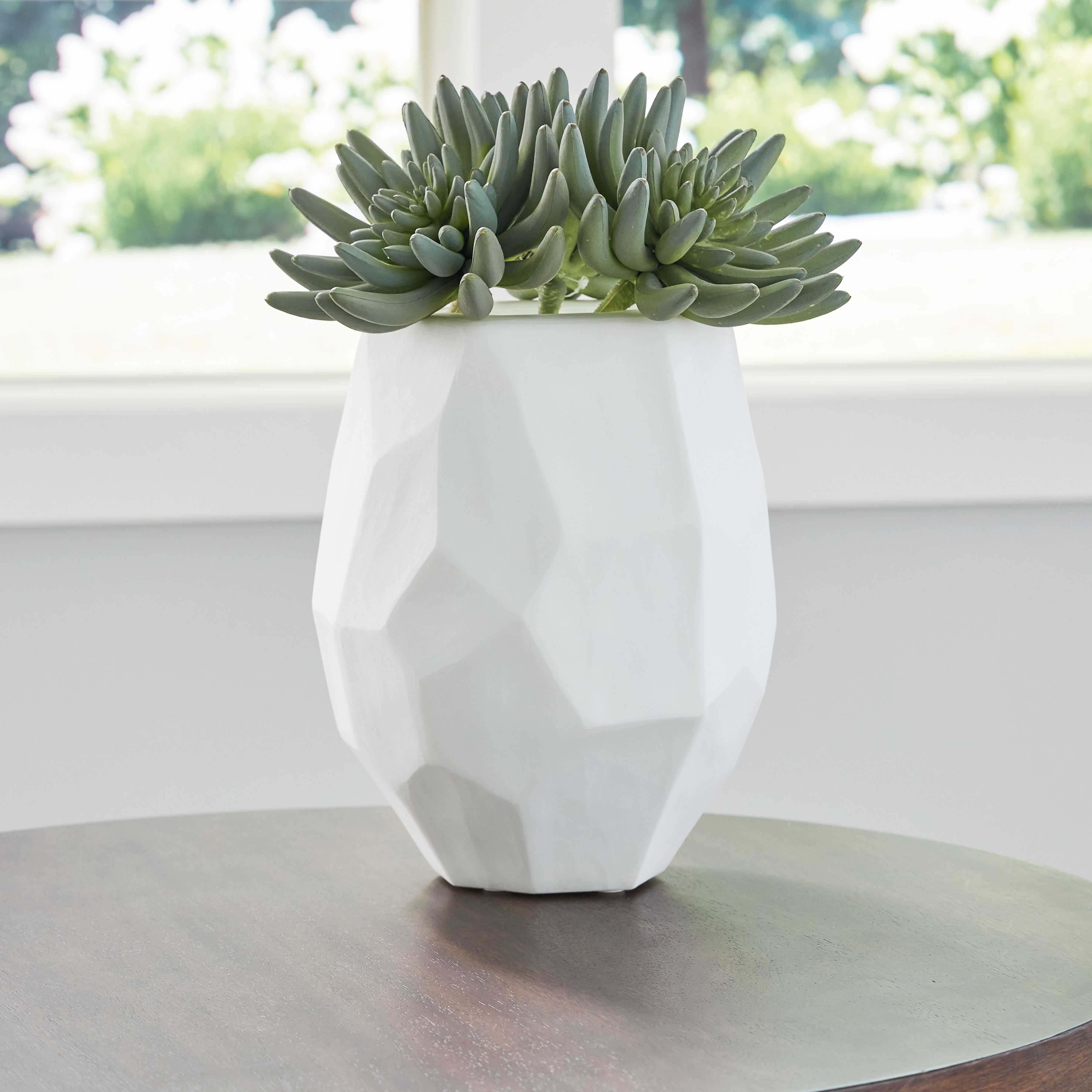Karenton - Vase - 9.5" - White
