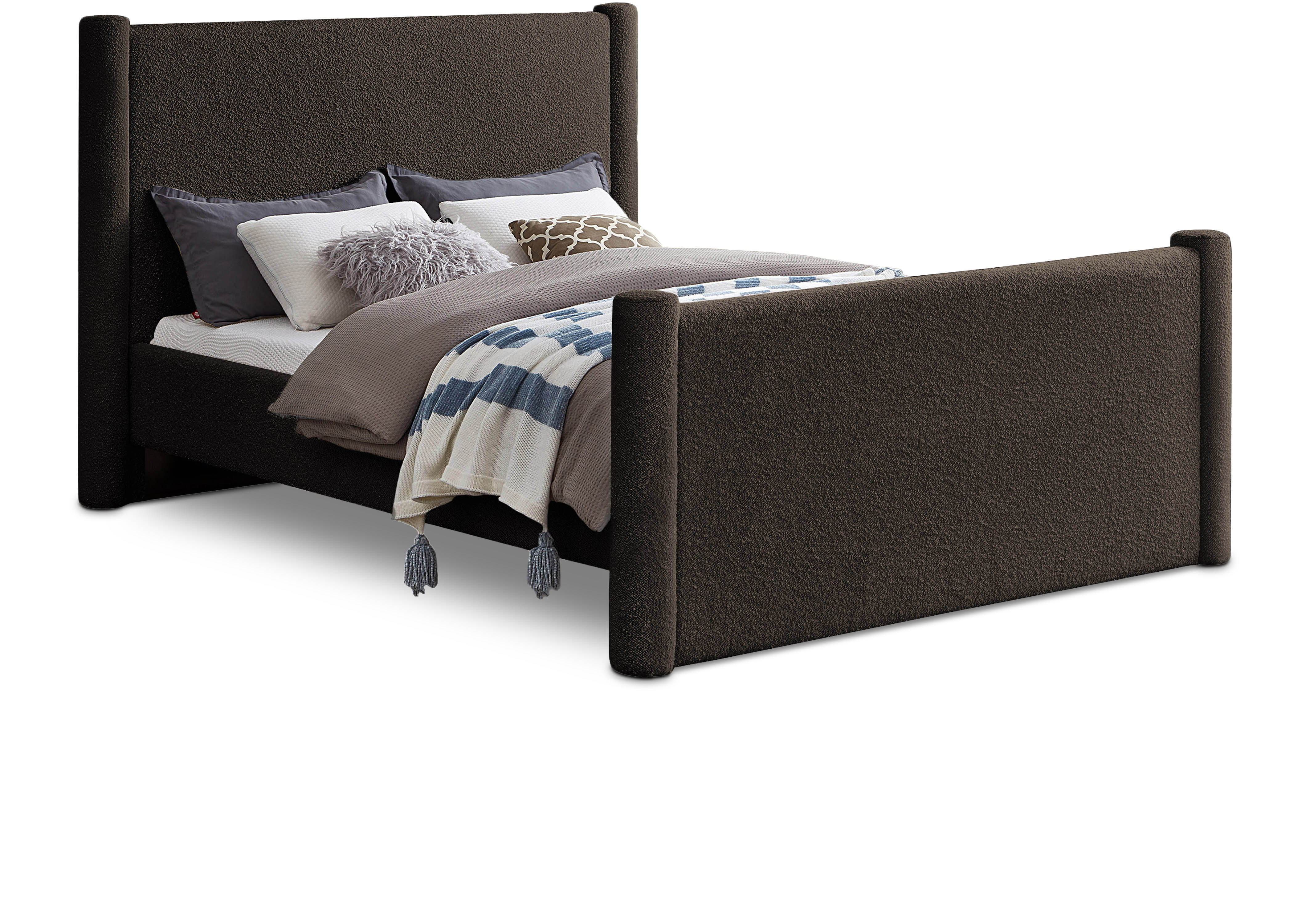 Elias - Boucle Full Bed - Brown