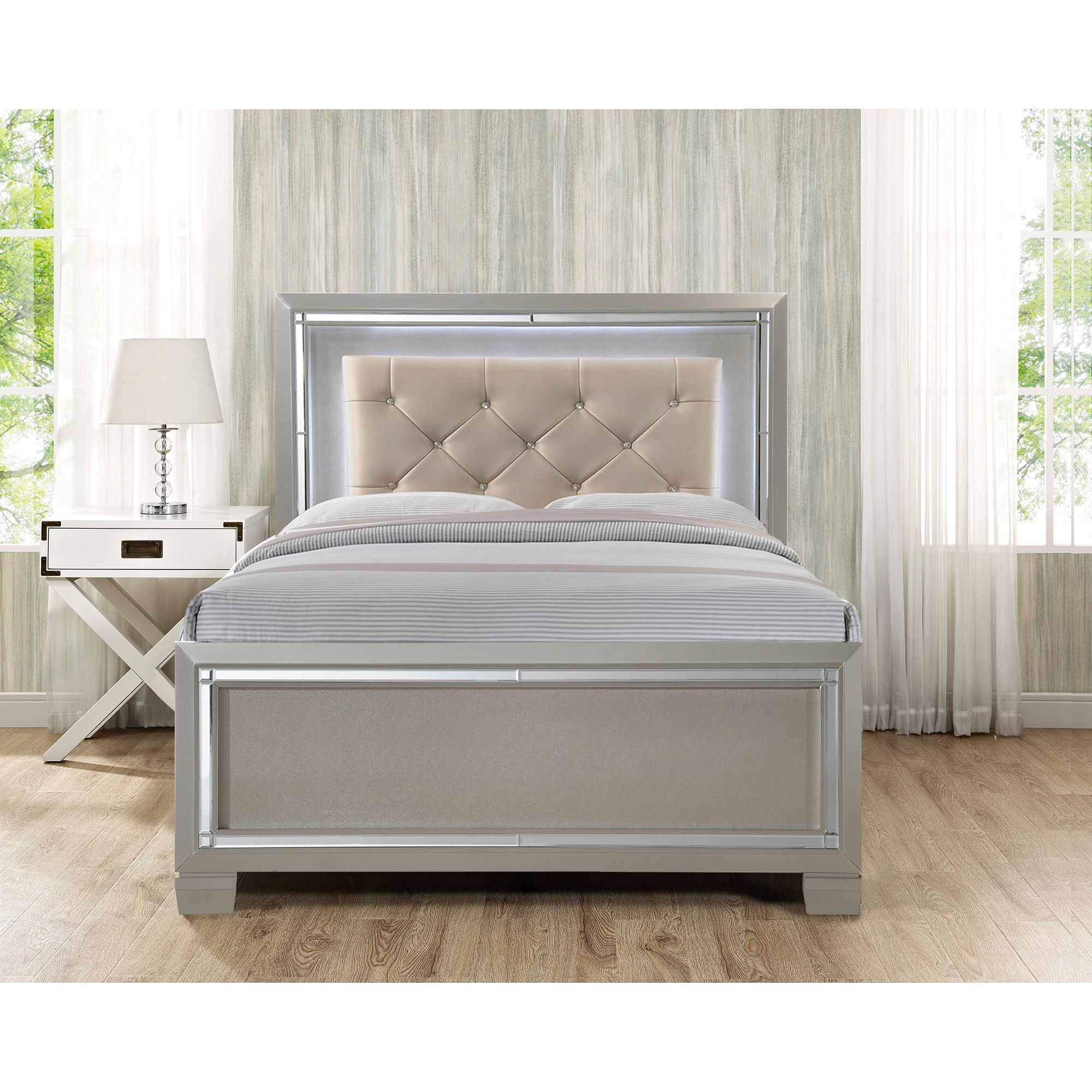 Platinum - Youth Full Platform Bed - Сhampagne
