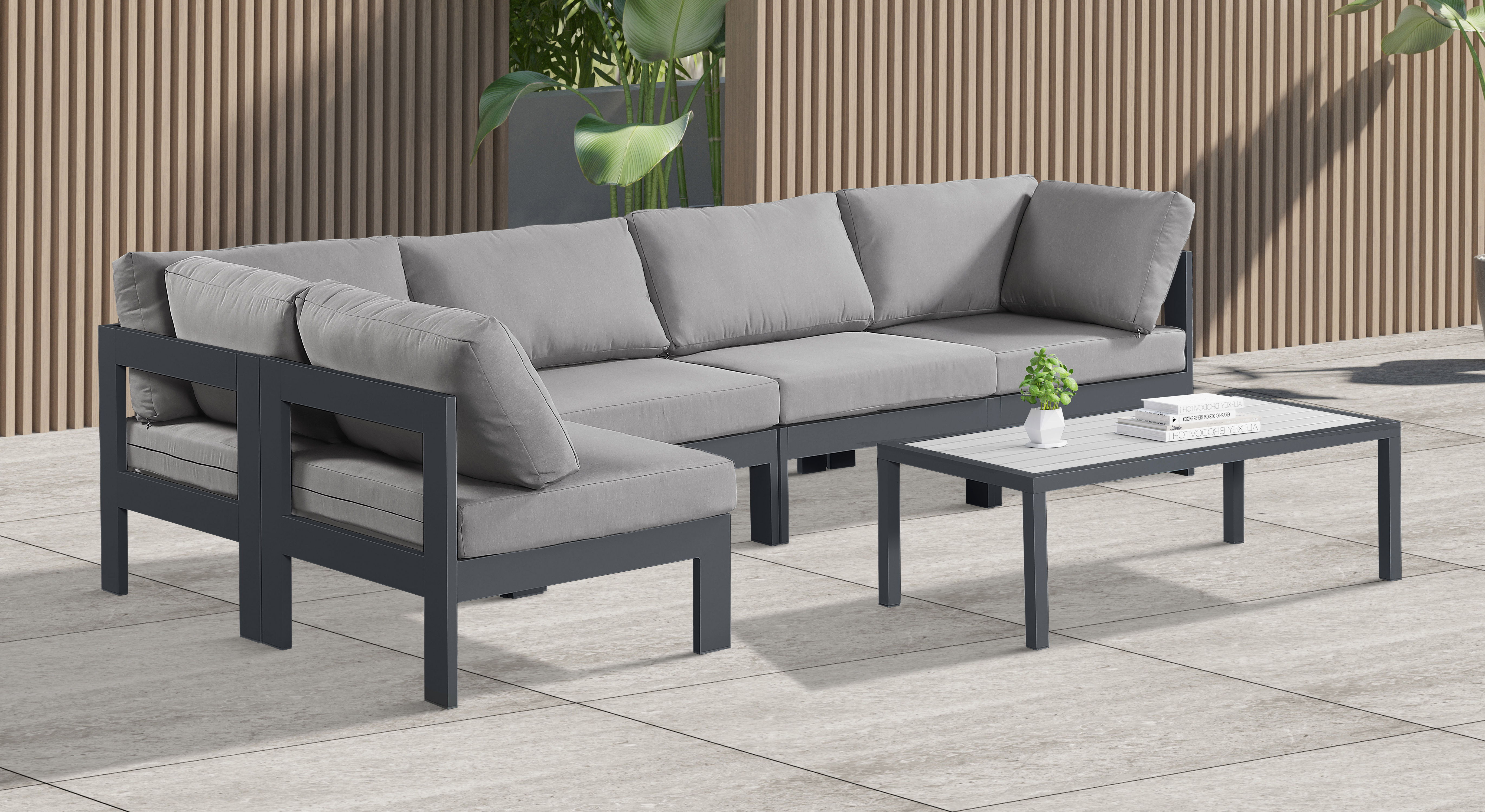 Nizuc - Outdoor Patio 5 Piece Modular Sectional With Gray Frame - Gray