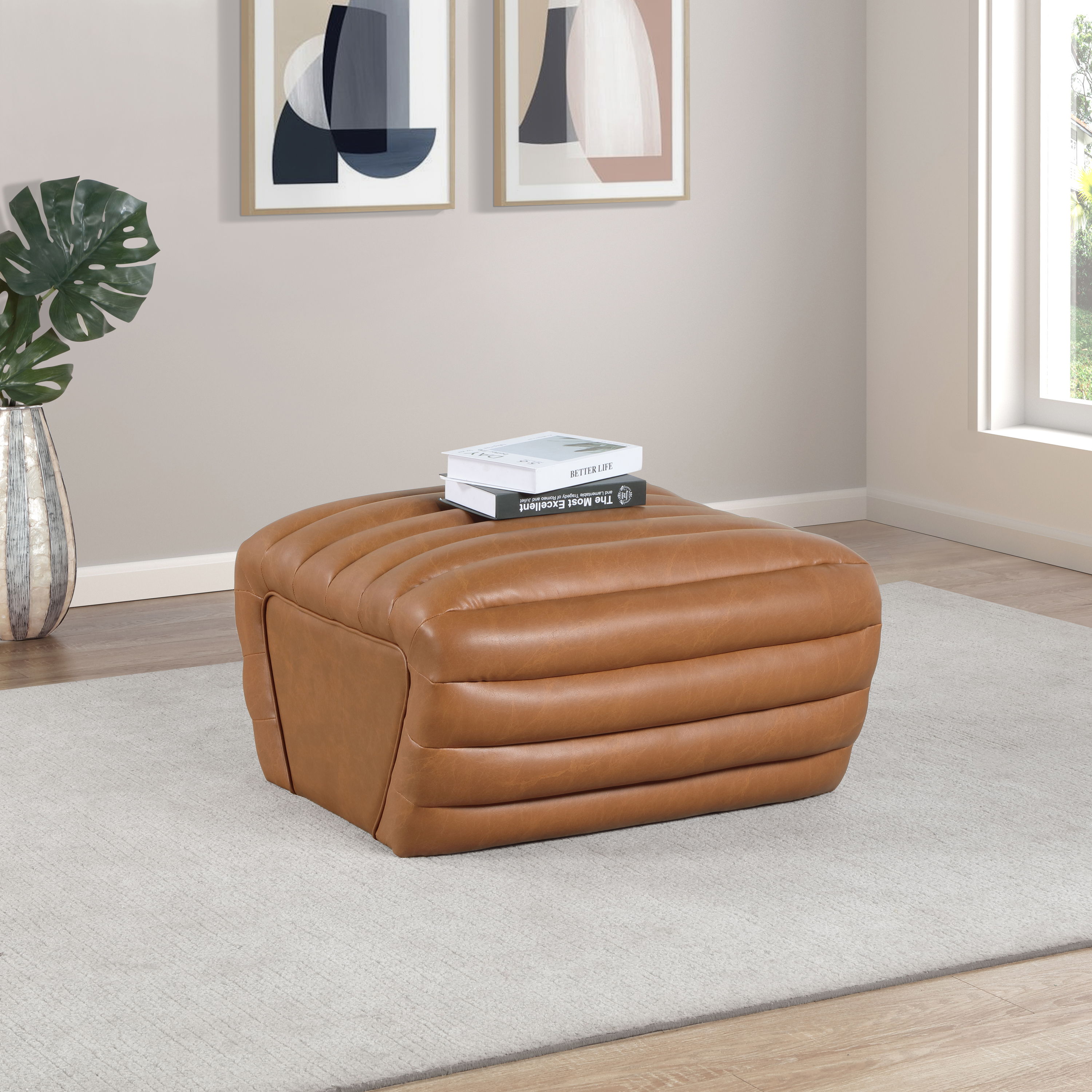 Vega - Ottoman - Cognac