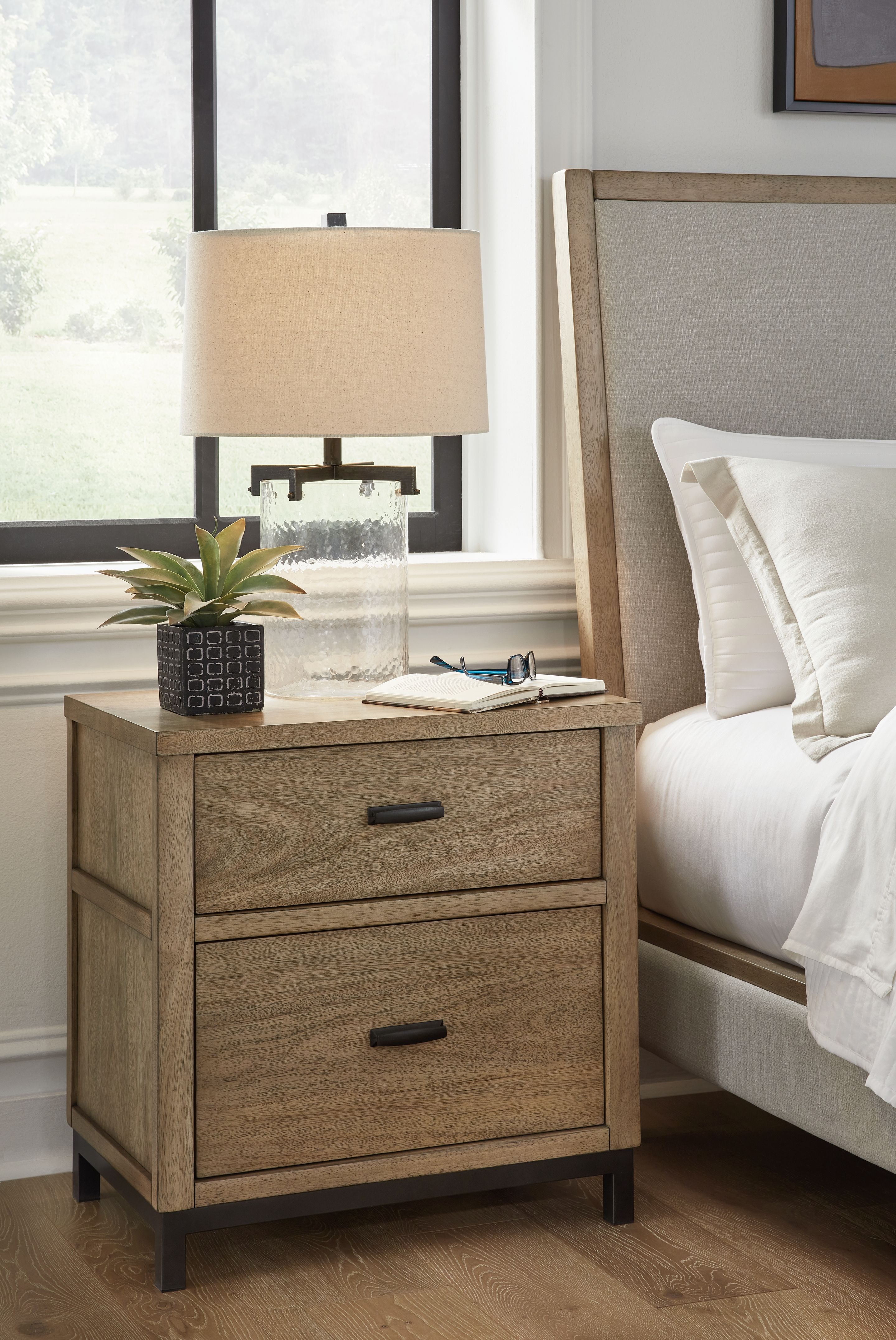 Ashley Furniture Tomtyn - 6 Pc. - Dresser, Mirror, King Upholstered Bed, 2 Nightstands - Light Brown - Image 10