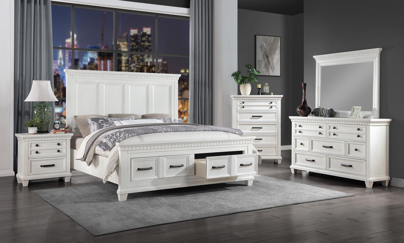 B078 - 3 Piece Bedroom Set (Queen Bed, Dresser, Mirror) - White