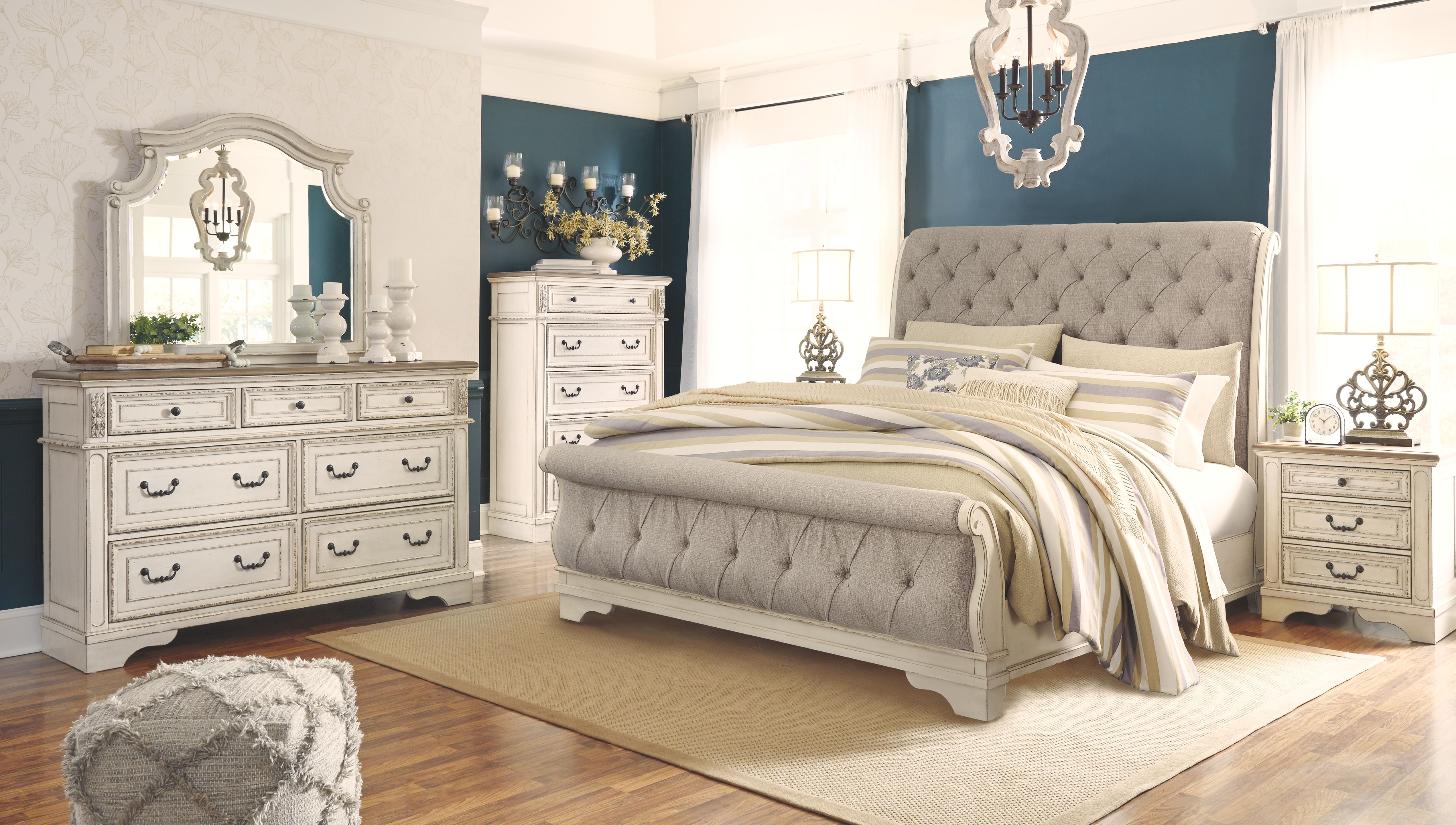 Queen · 7 Pc · Dresser, Mirror, Queen Upholstered Sleigh Bed, 2 Nightstands - Two