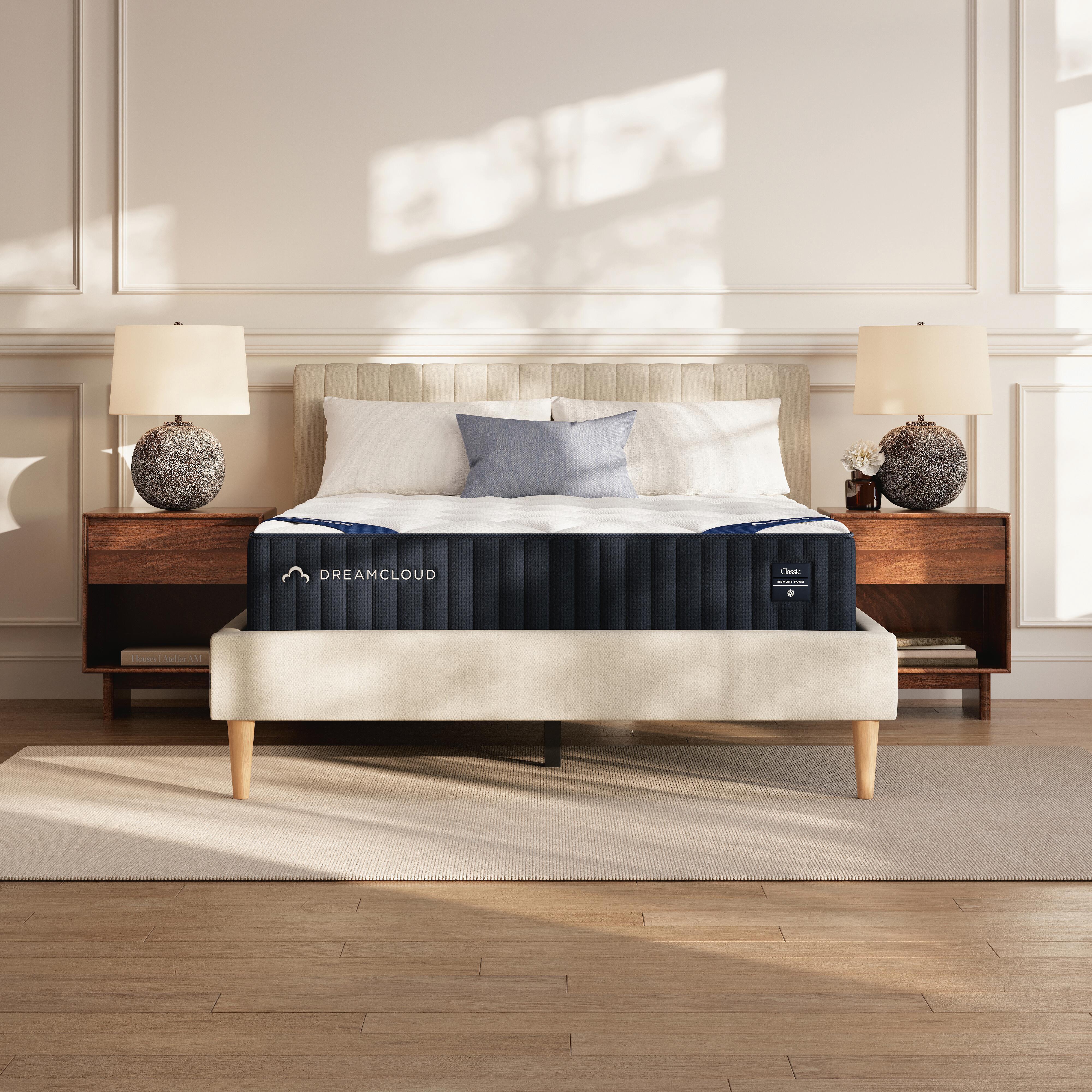Ashley Furniture Dreamcloud Classic Memory Foam - Queen Mattress - White - Image 8