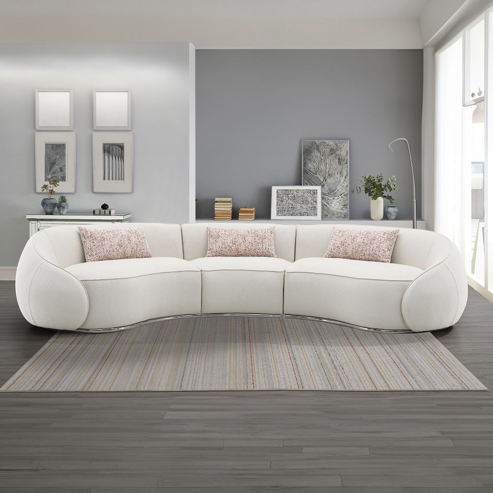 Sahara - Sectional Sofa With 3 Pillows - Beige Boucle, white