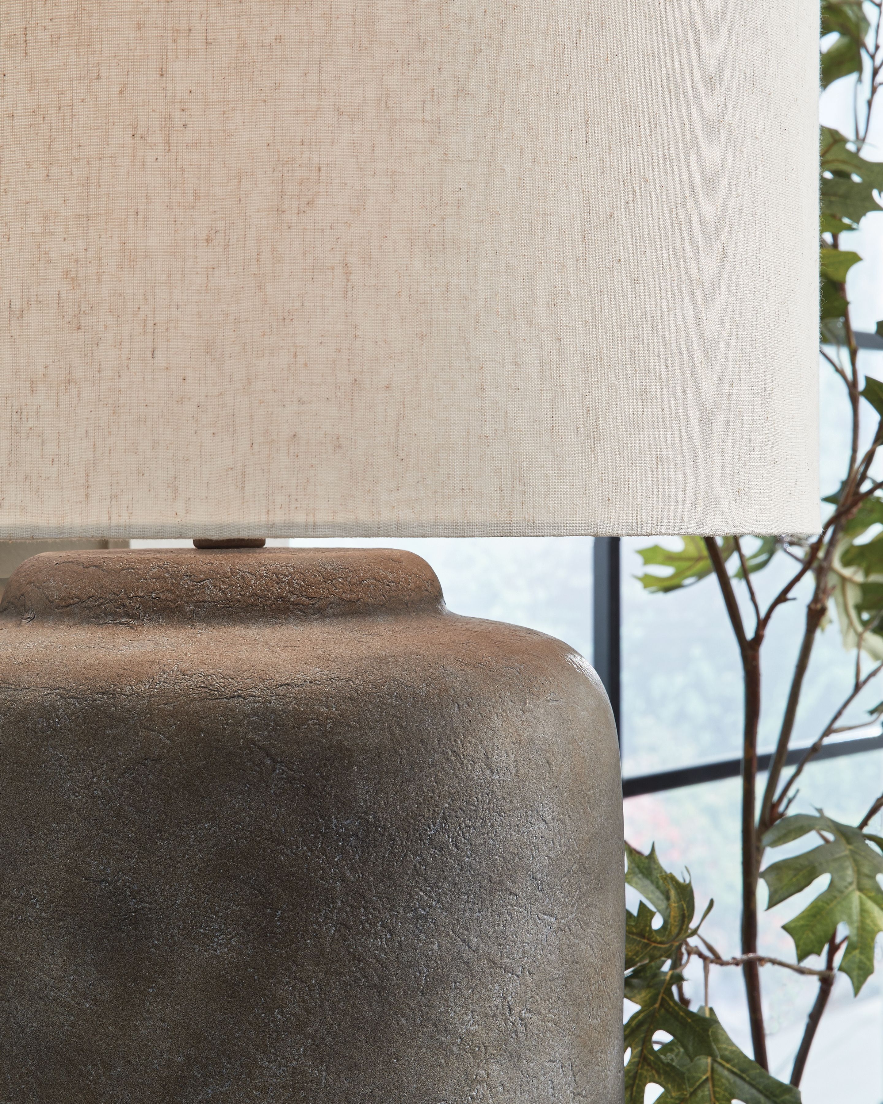 Zandophen - Metal Table Lamp - Antique Gray
