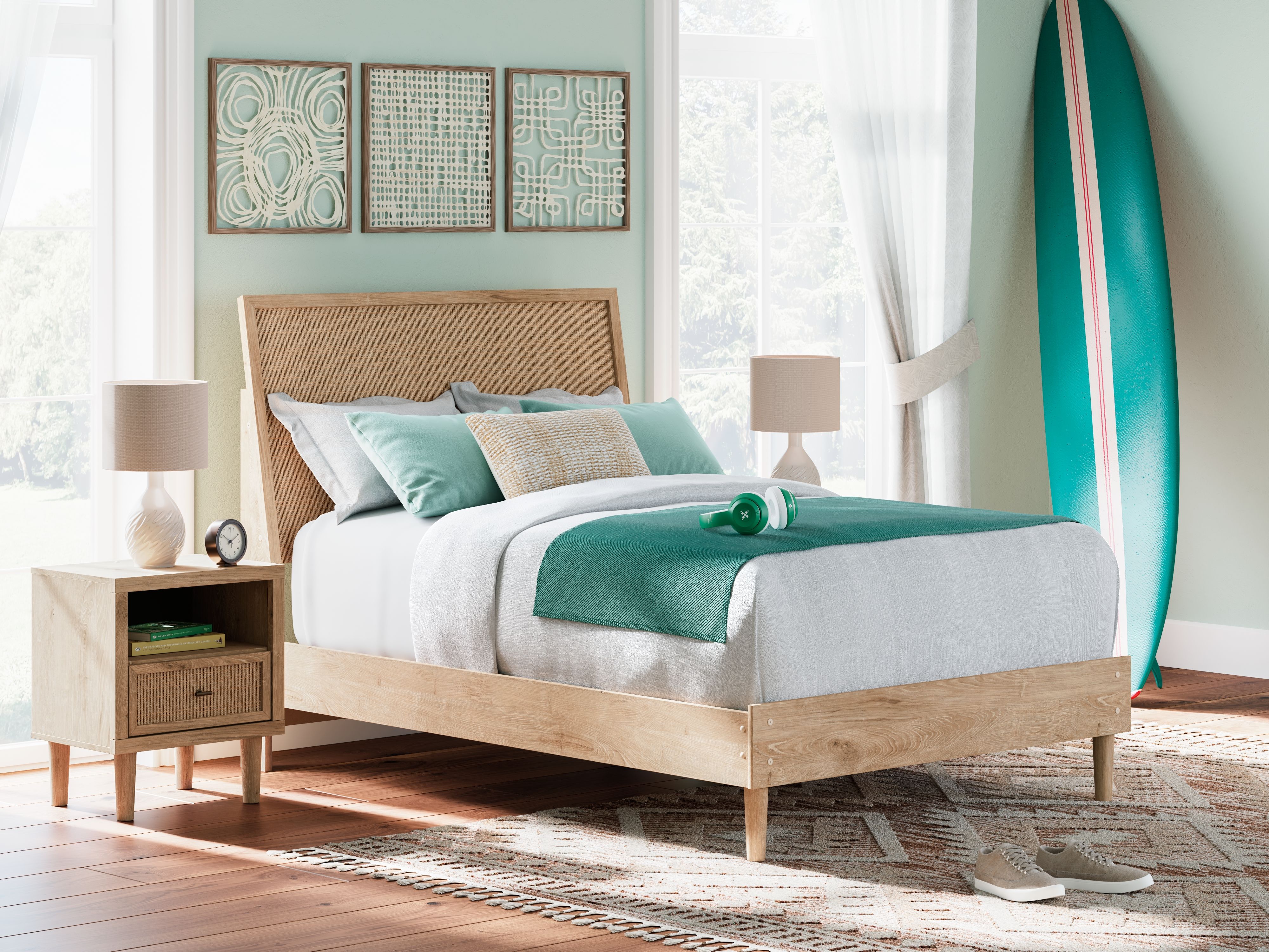 Cielden - Full Panel Bed - Two-tone