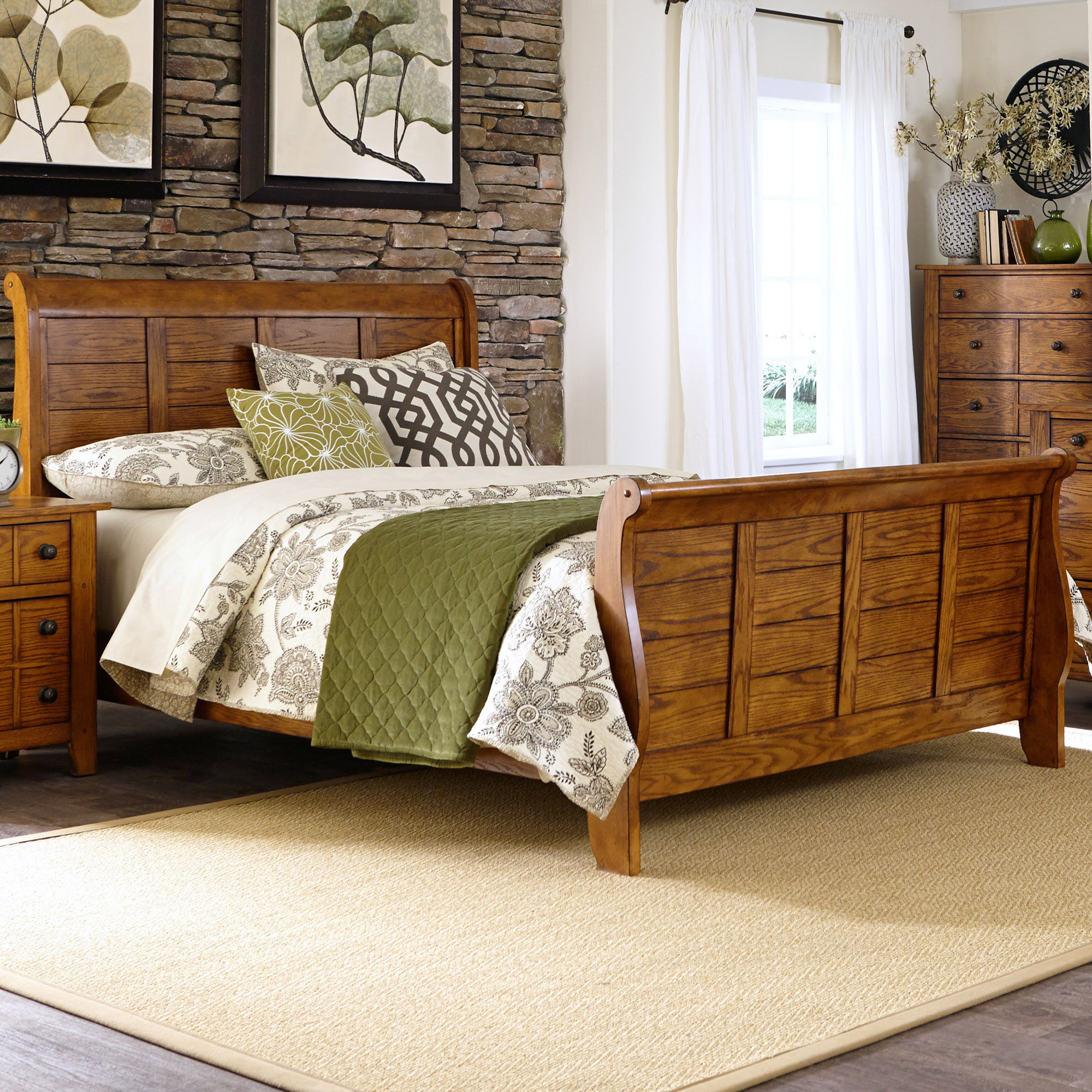 Liberty Furniture Bedroom Queen Sleigh Bed, Dresser and Mirror