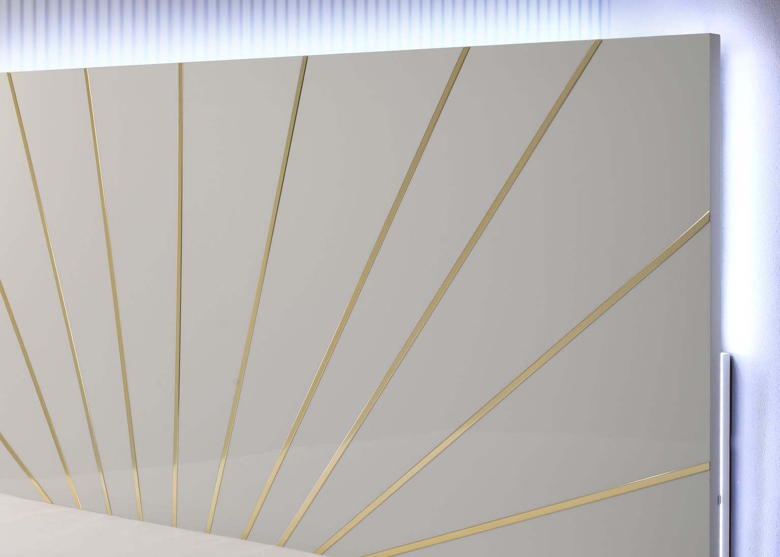 B205 - LED Queen Bed - White / Gold