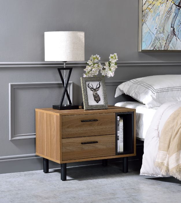 Trolgar - Accent Table - Brown Oak & Black, light brown, view 4