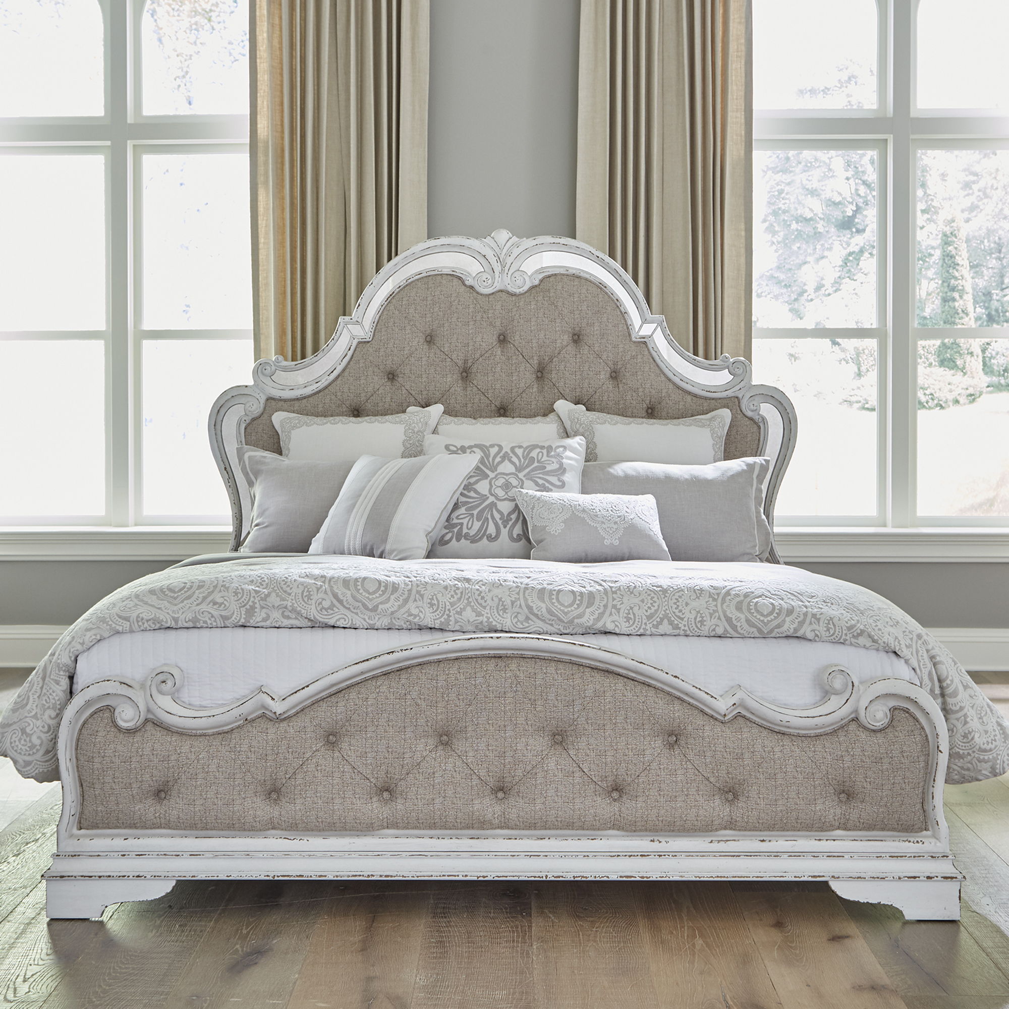 Liberty Furniture Magnolia Manor - King Upholstered Bed With Upholstered Footboard - White