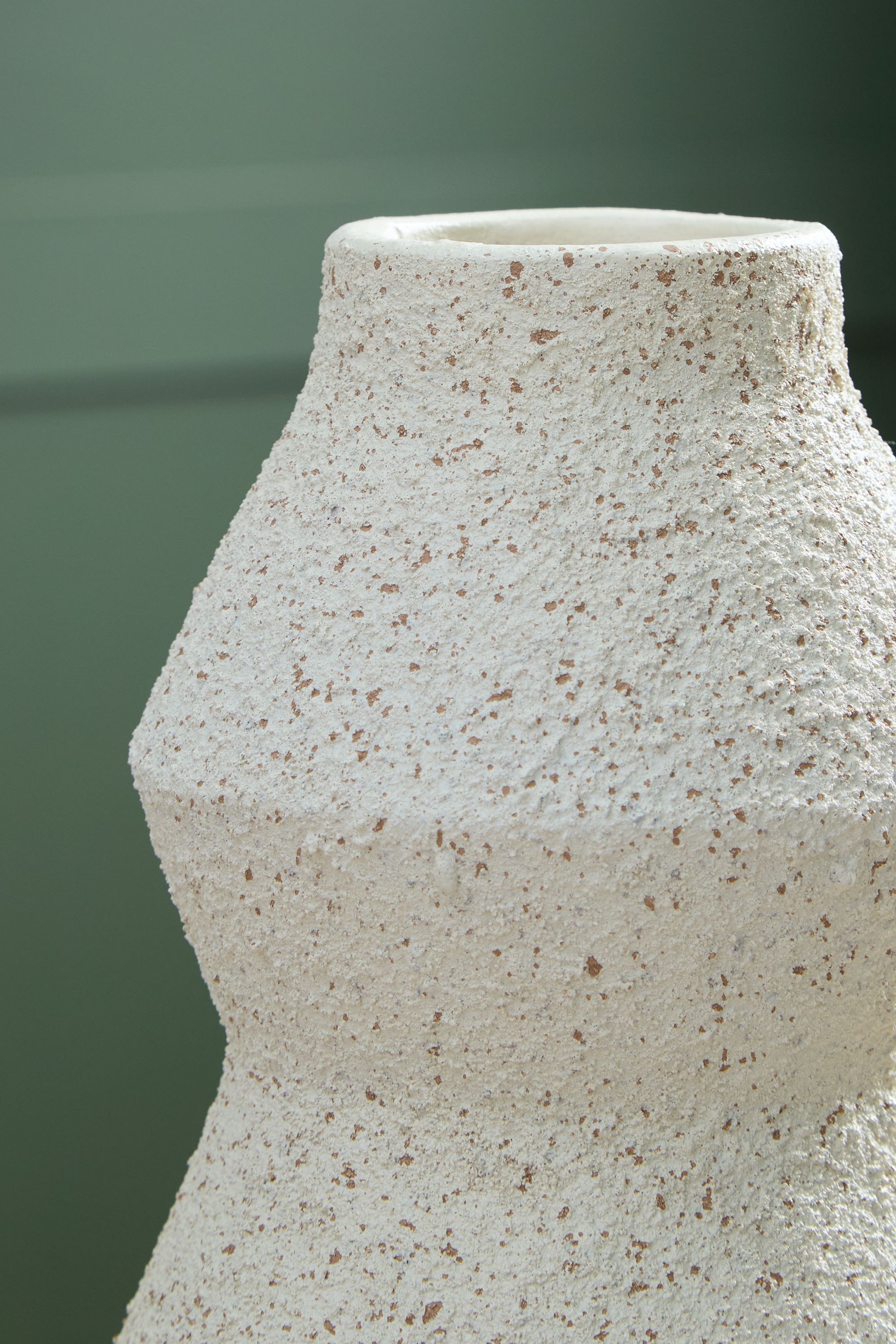 Dawthorne - Vase - 13" - Cream