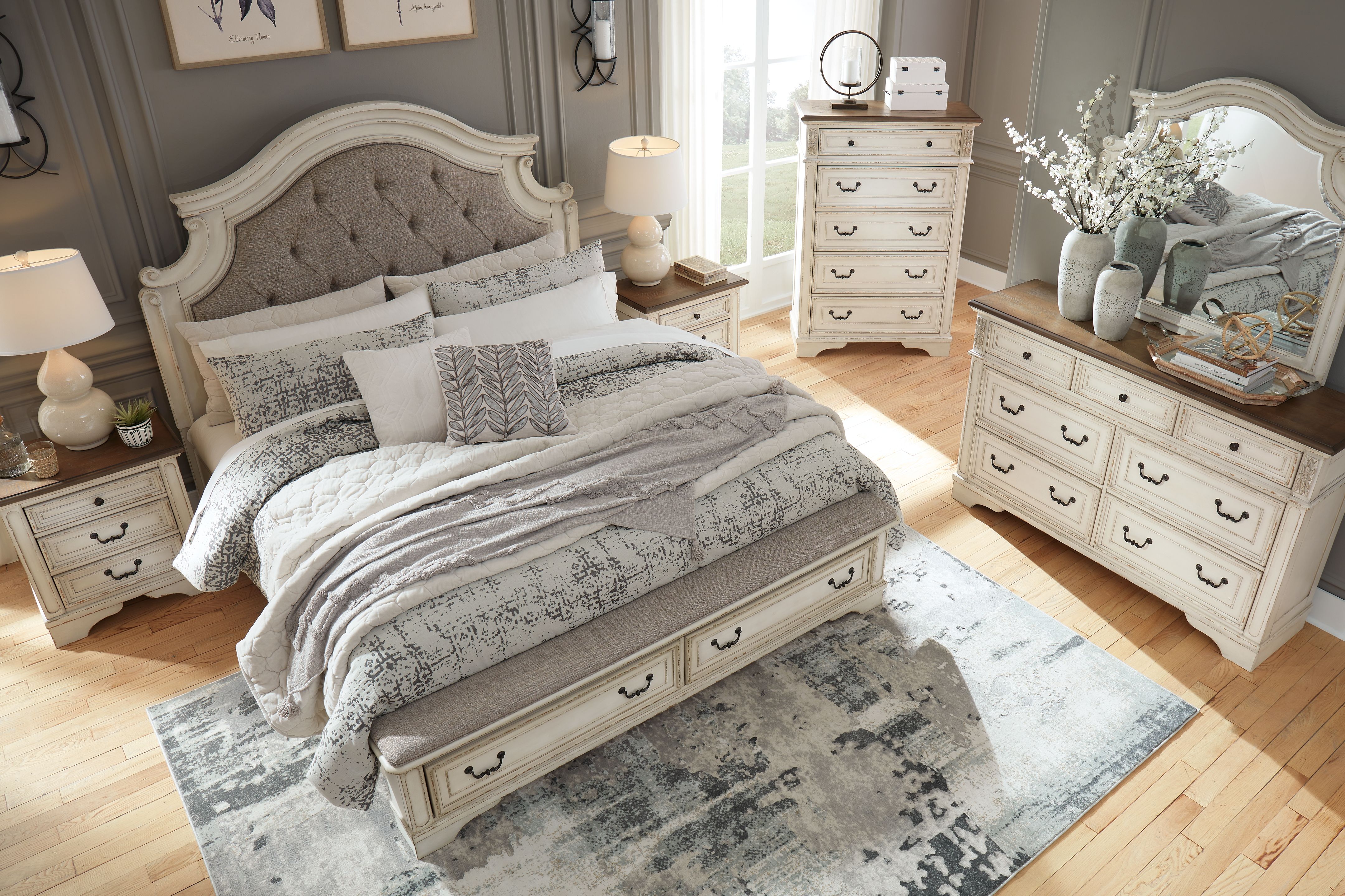 Realyn - California King Upholstered Bed - 8 Pc. - Dresser, Mirror, Chest, Cal King Bed, 2 Nightstands - White / Brown / Beige