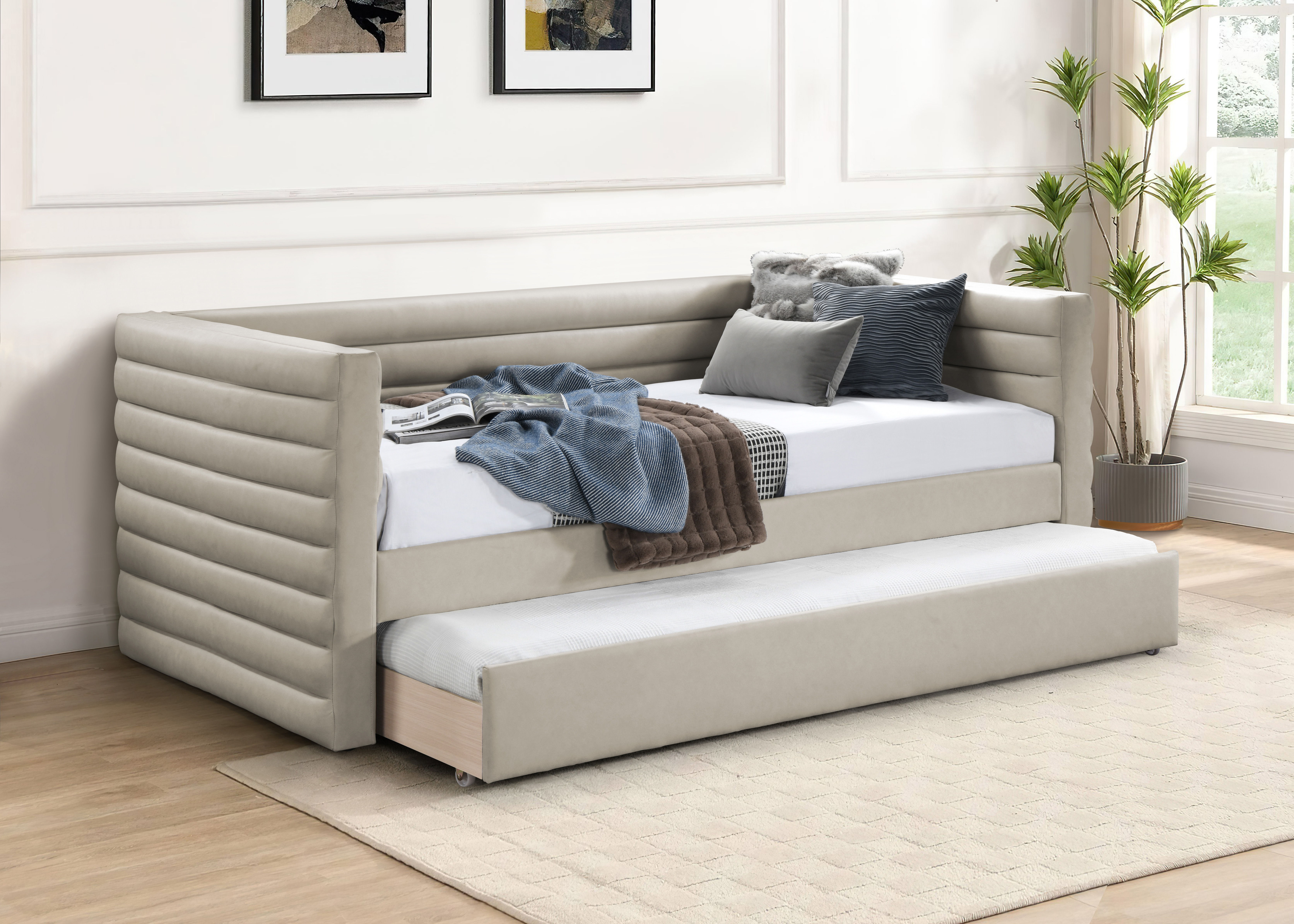 Beverly - Twin Daybed - Beige