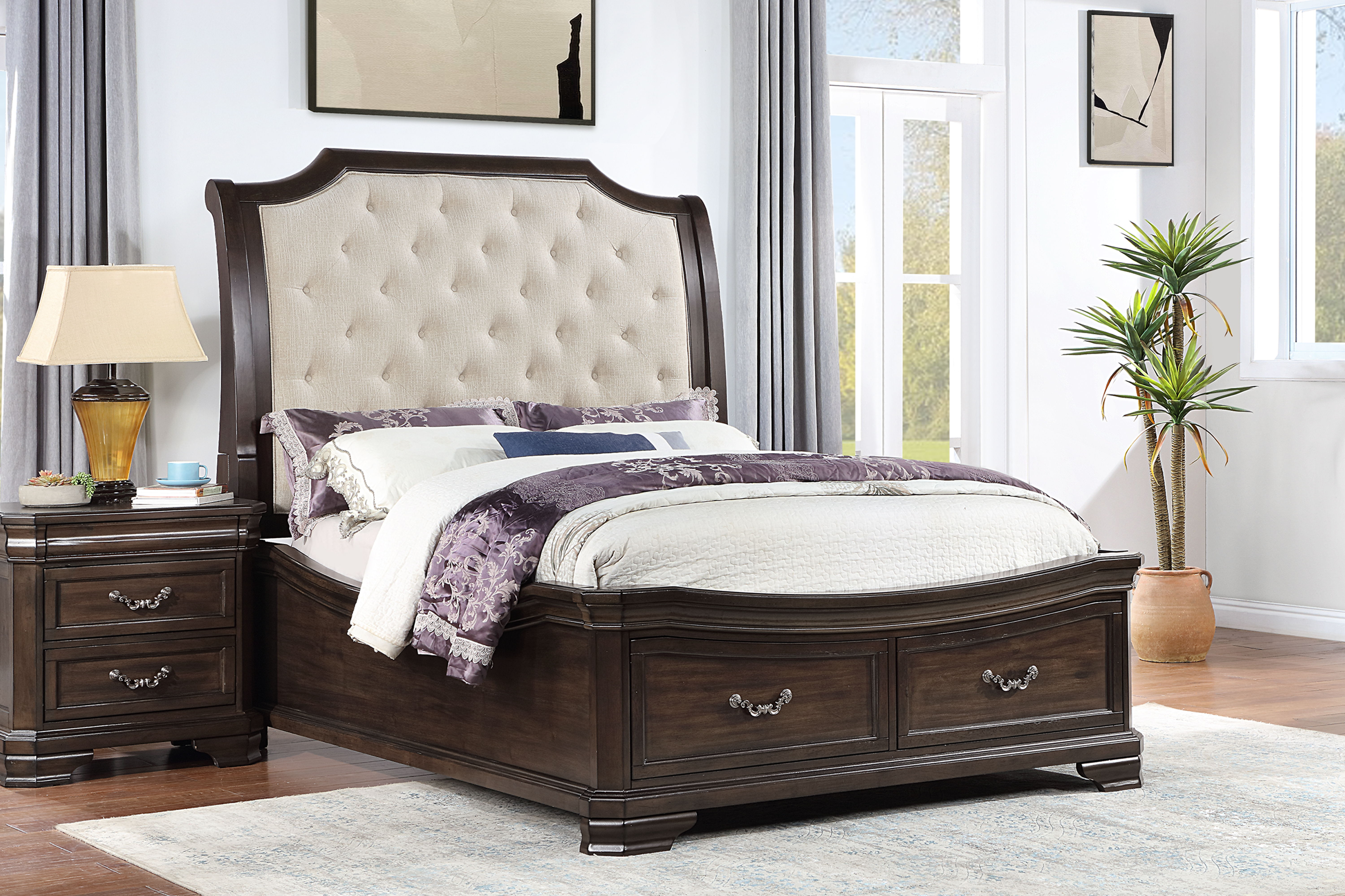 Lyndhurst - 5/0 Queen Bed - Walnut, dark brown