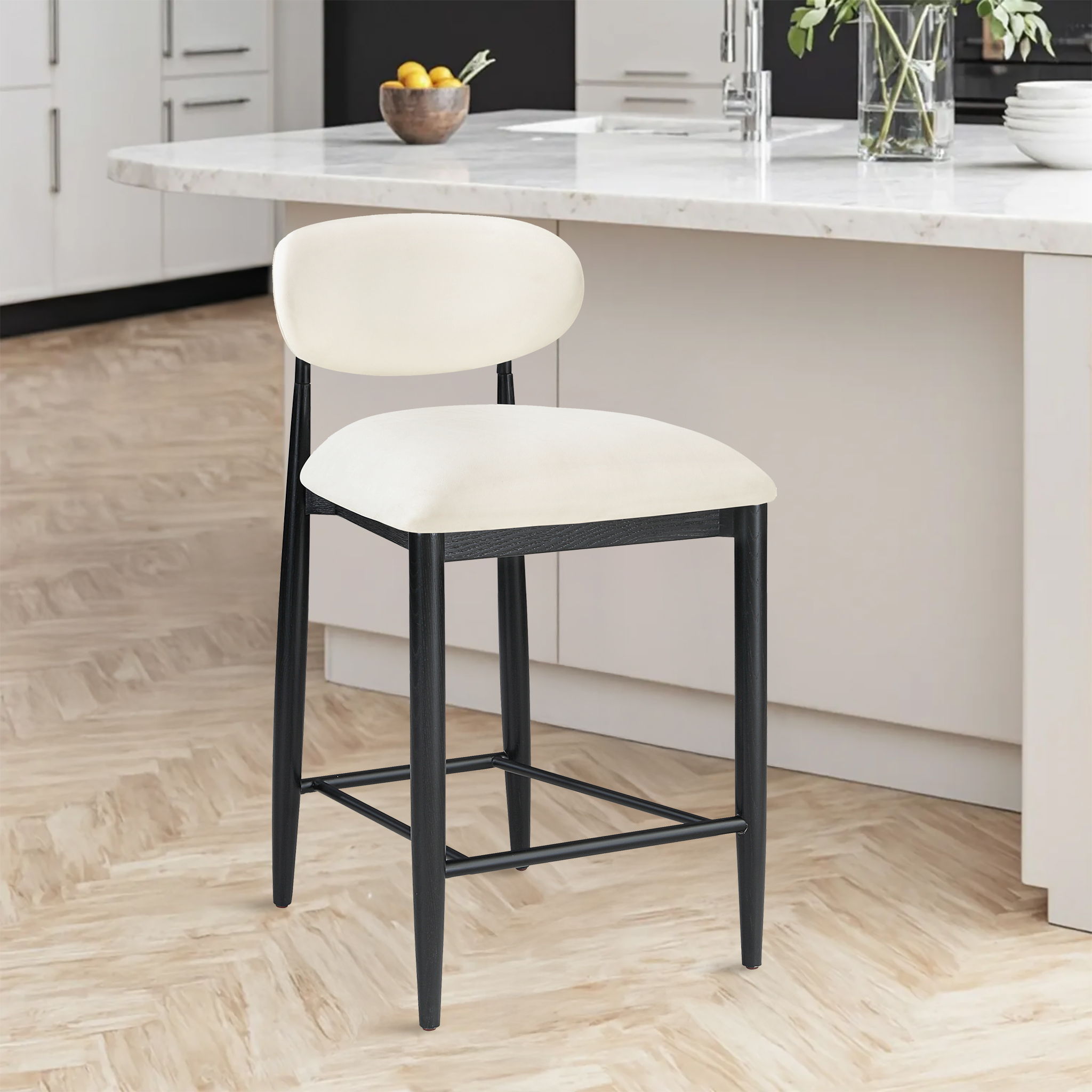 Riccio - Vegan Leather Stool - Cream