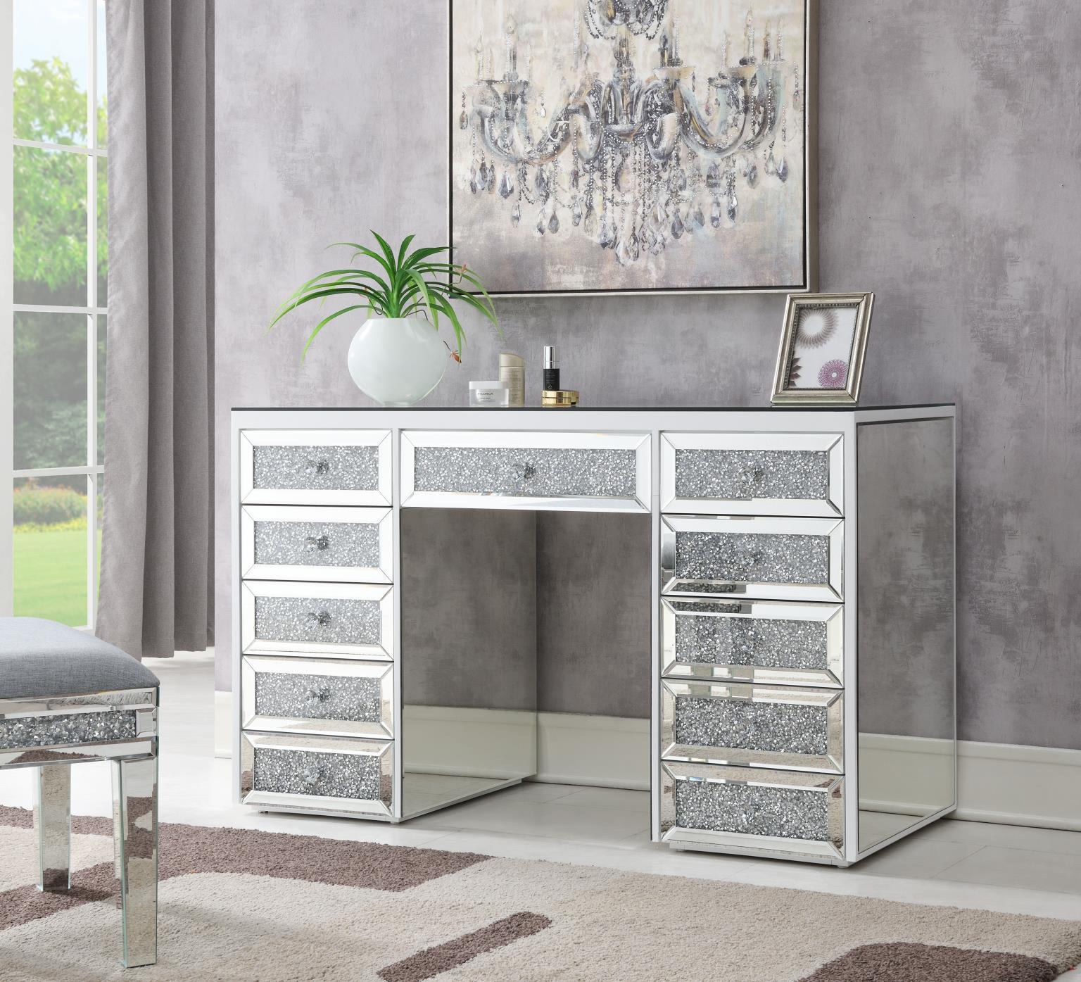 G-310 - Glamour Vanity - Pearl Silver