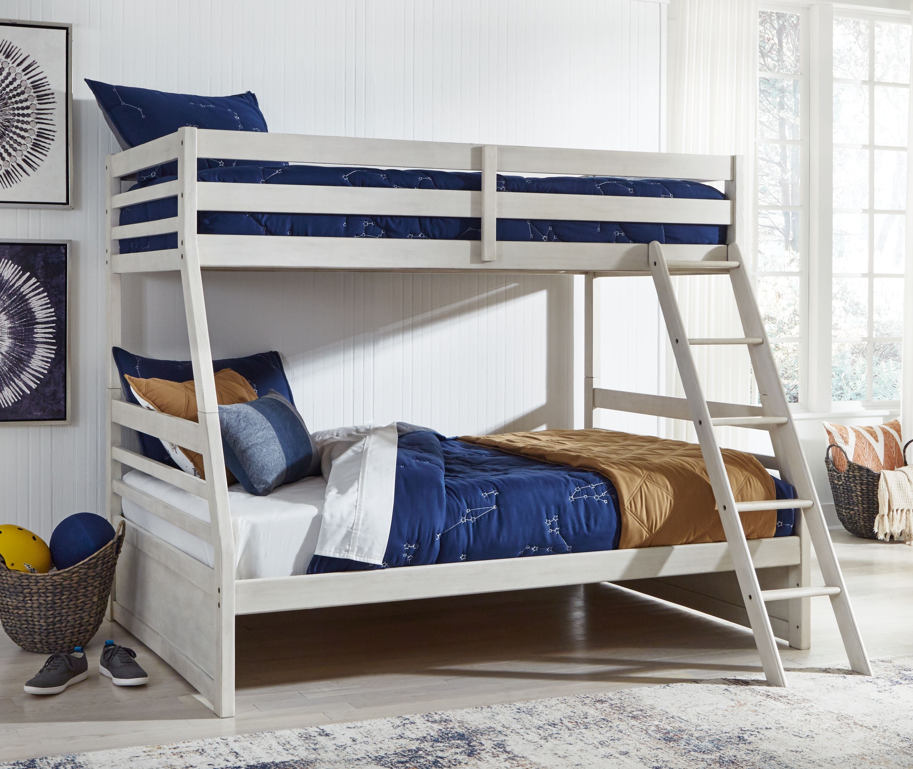Ashley Robbinsdale - Antique White - Twin Over Full Bunk Bed