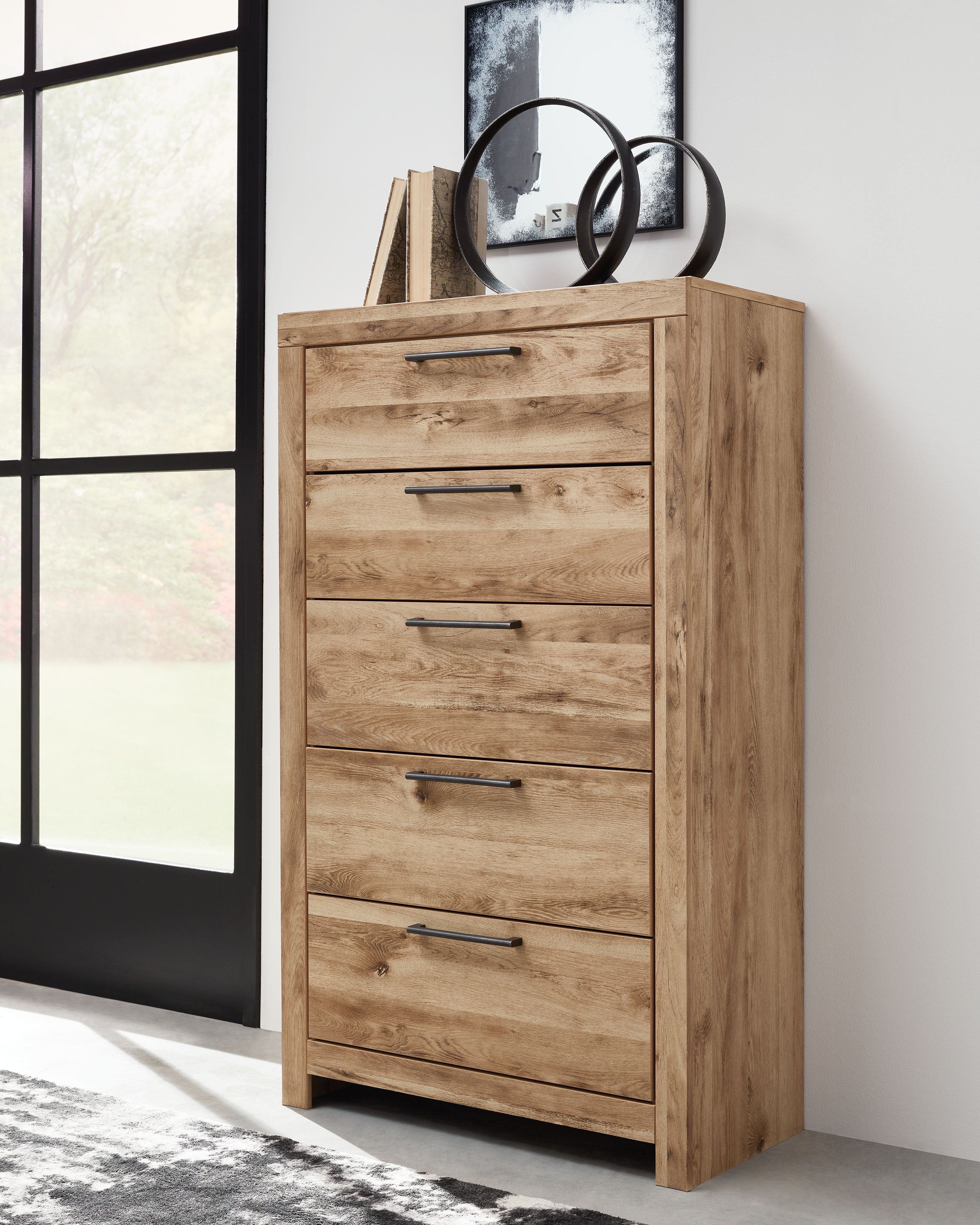 Ashley Furniture Hyanna - 6 Pc. - Dresser, Mirror, Chest, Queen Panel Bed - Tan - Image 5