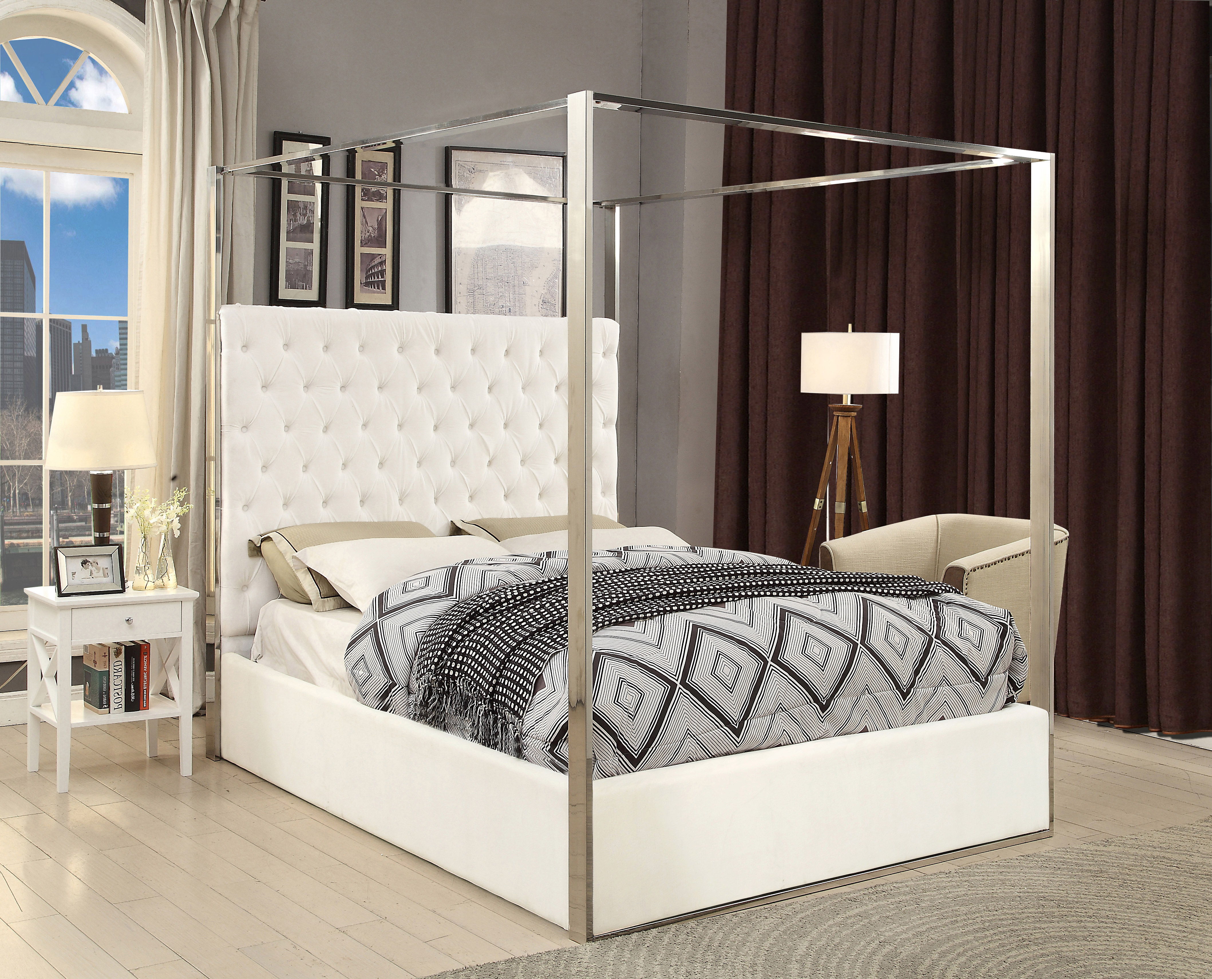 Porter - King Bed - White