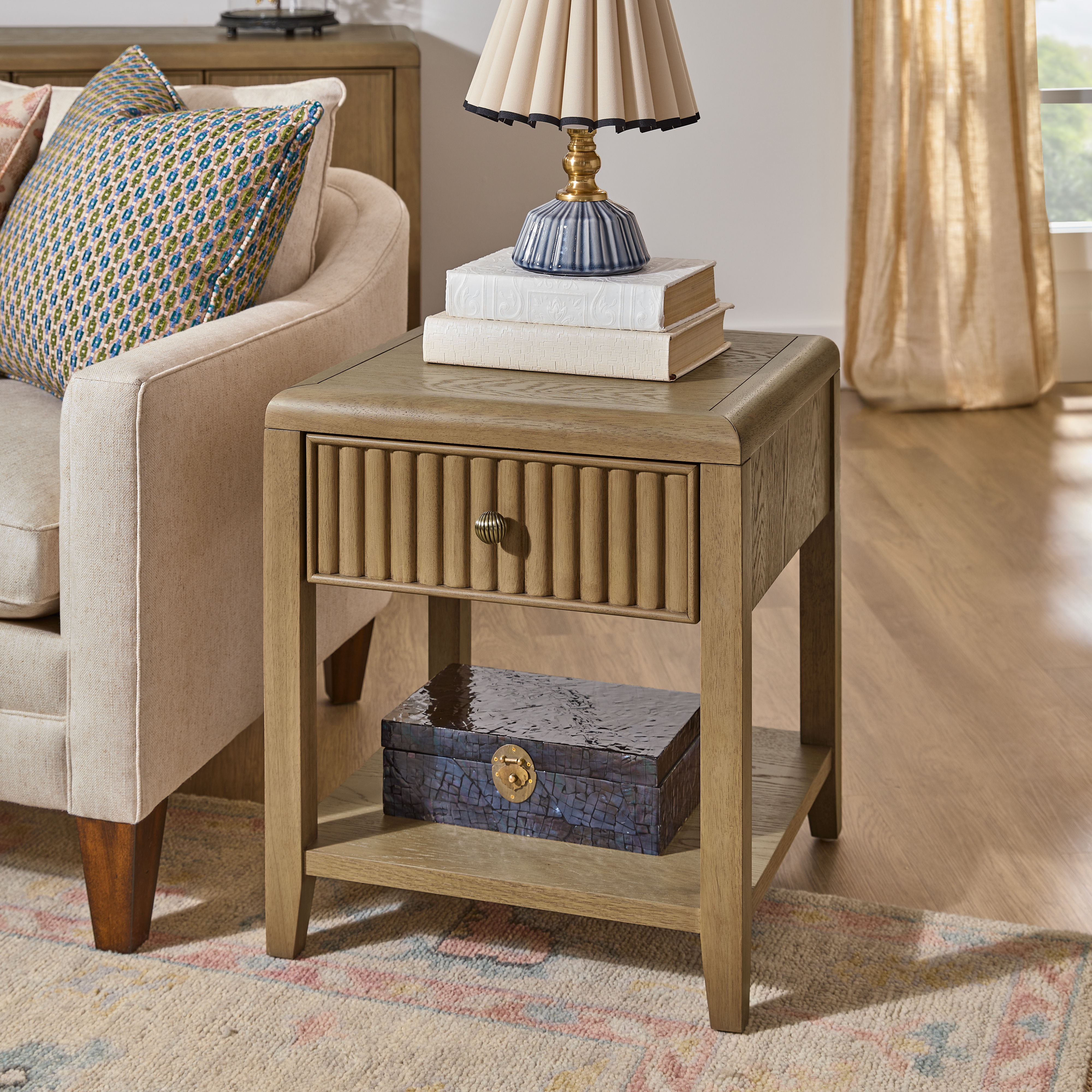 Reed - Chairside Table - Driftwood Oak, dark brown