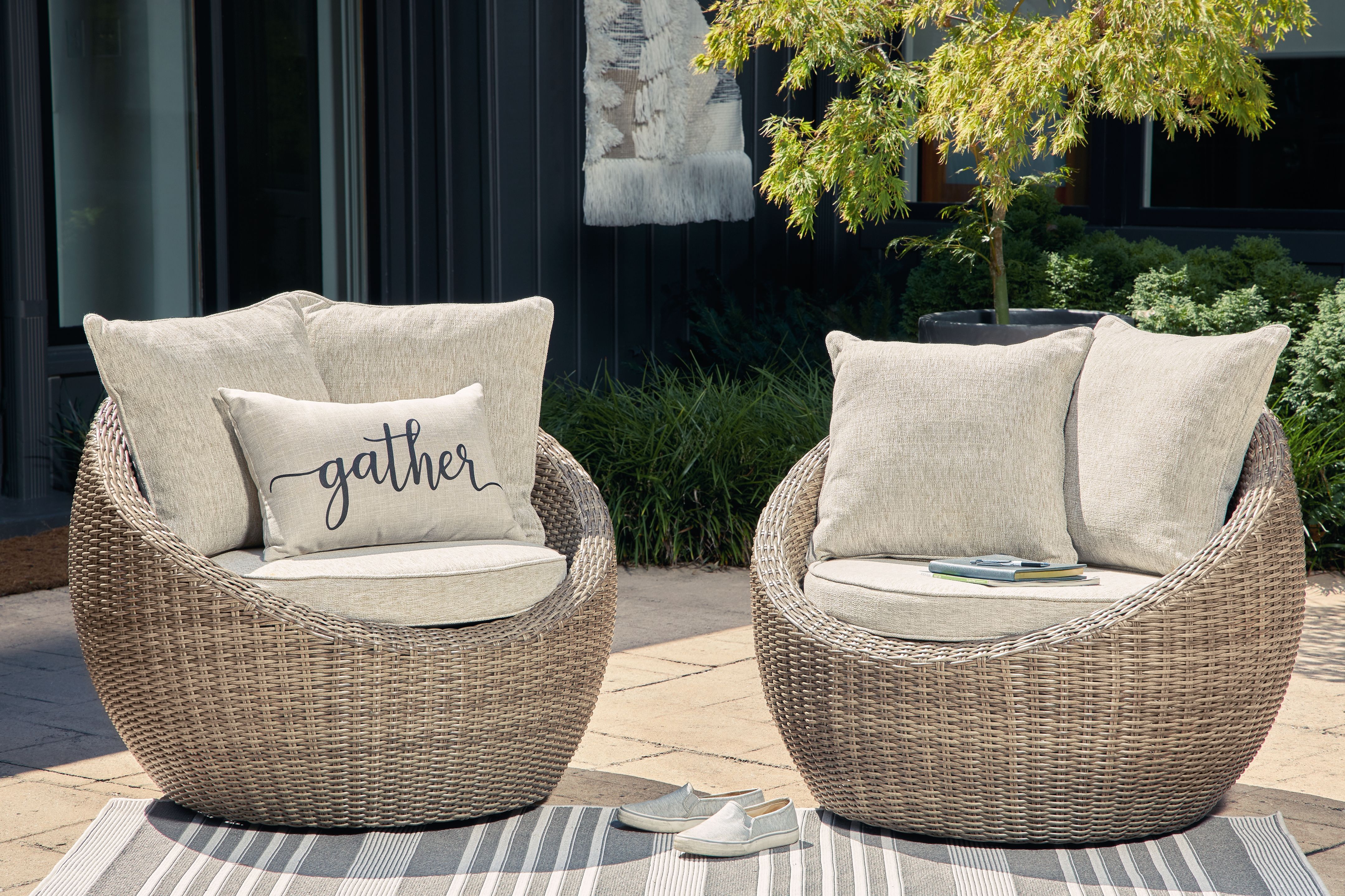 Danson - Swivel Lounge w/Cushion (Set of 2) - Beige