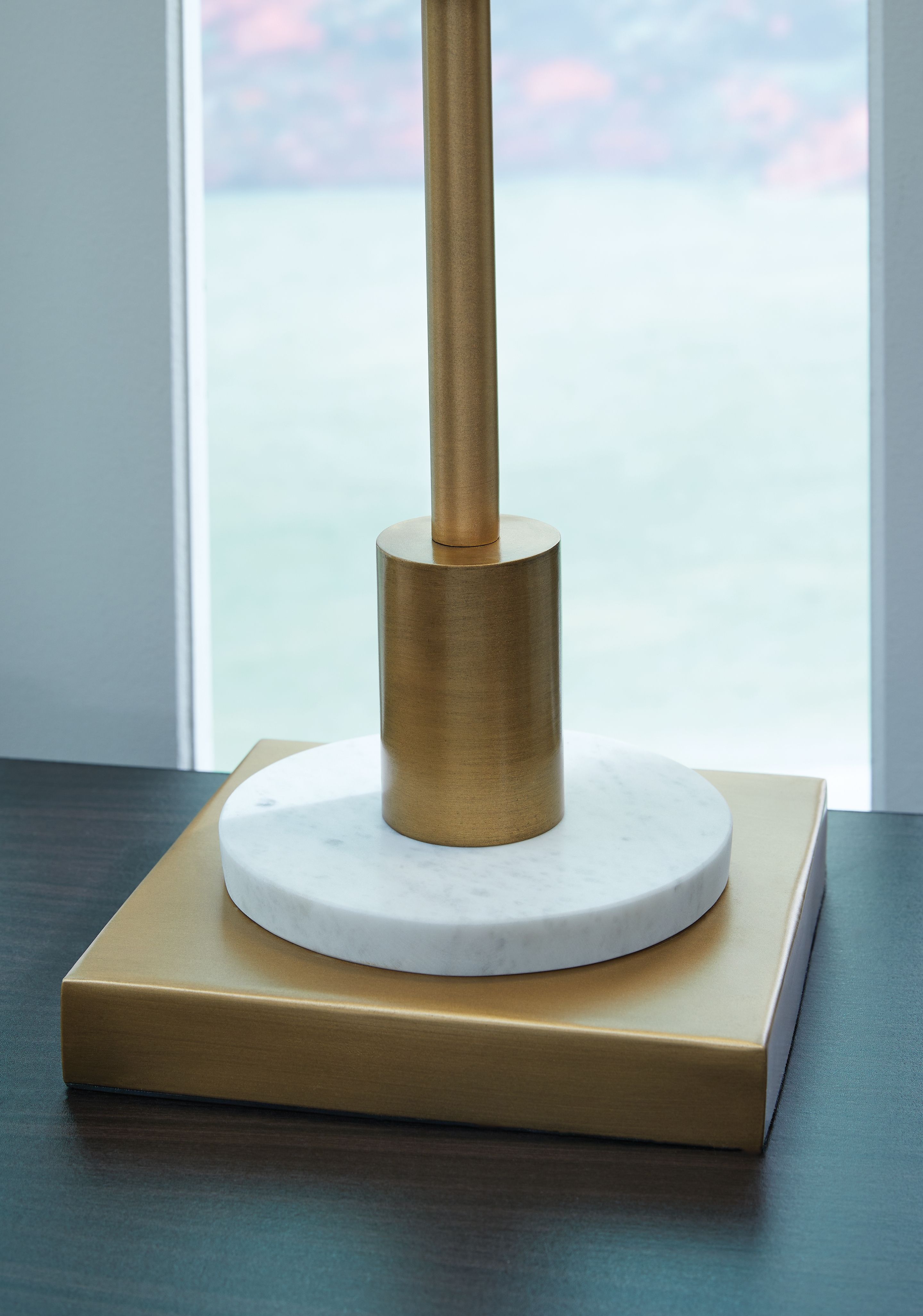 Ashley Furniture Fritzburn - Metal Table Lamp - Gold Finish / White - Image 3