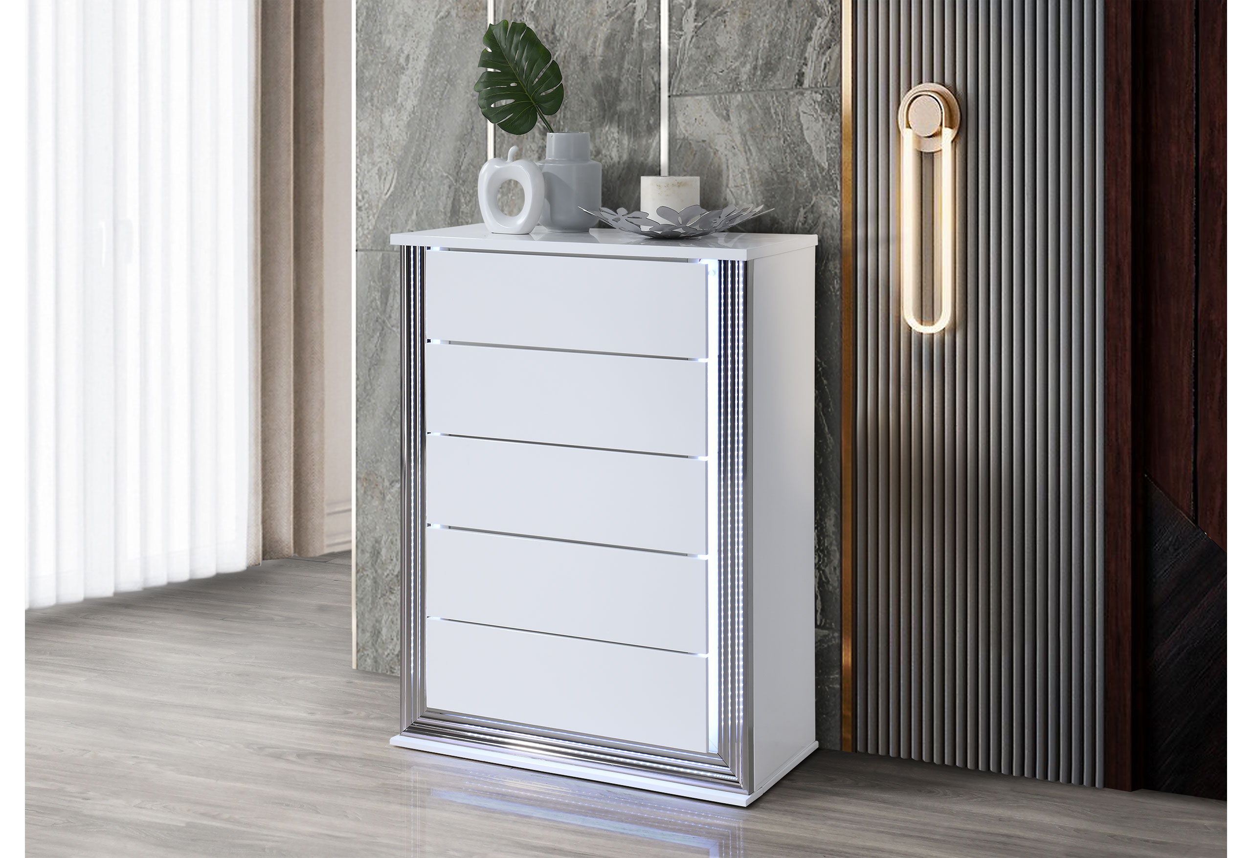 Chest With LED