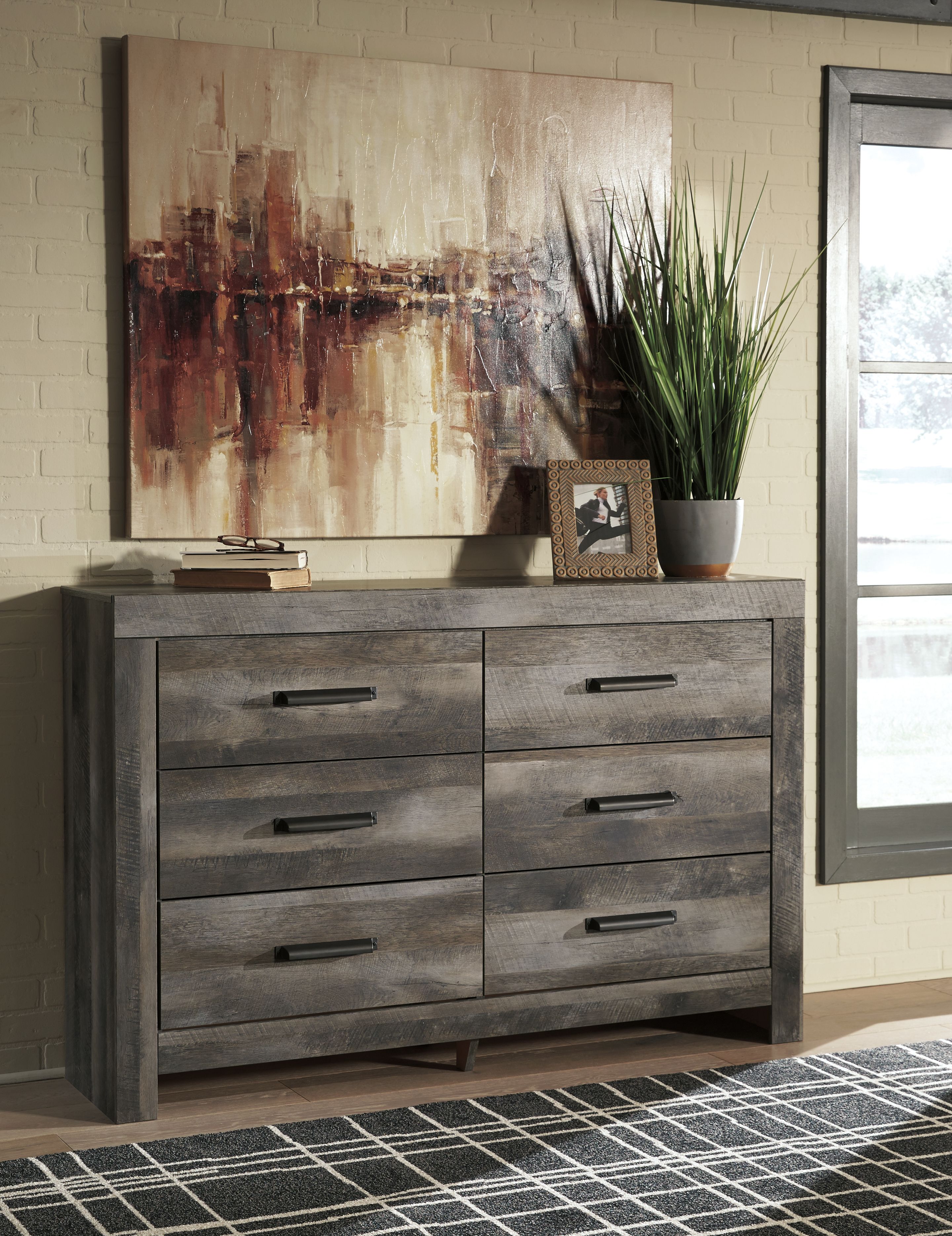 Wynnlow - Six Drawer Dresser - Gray