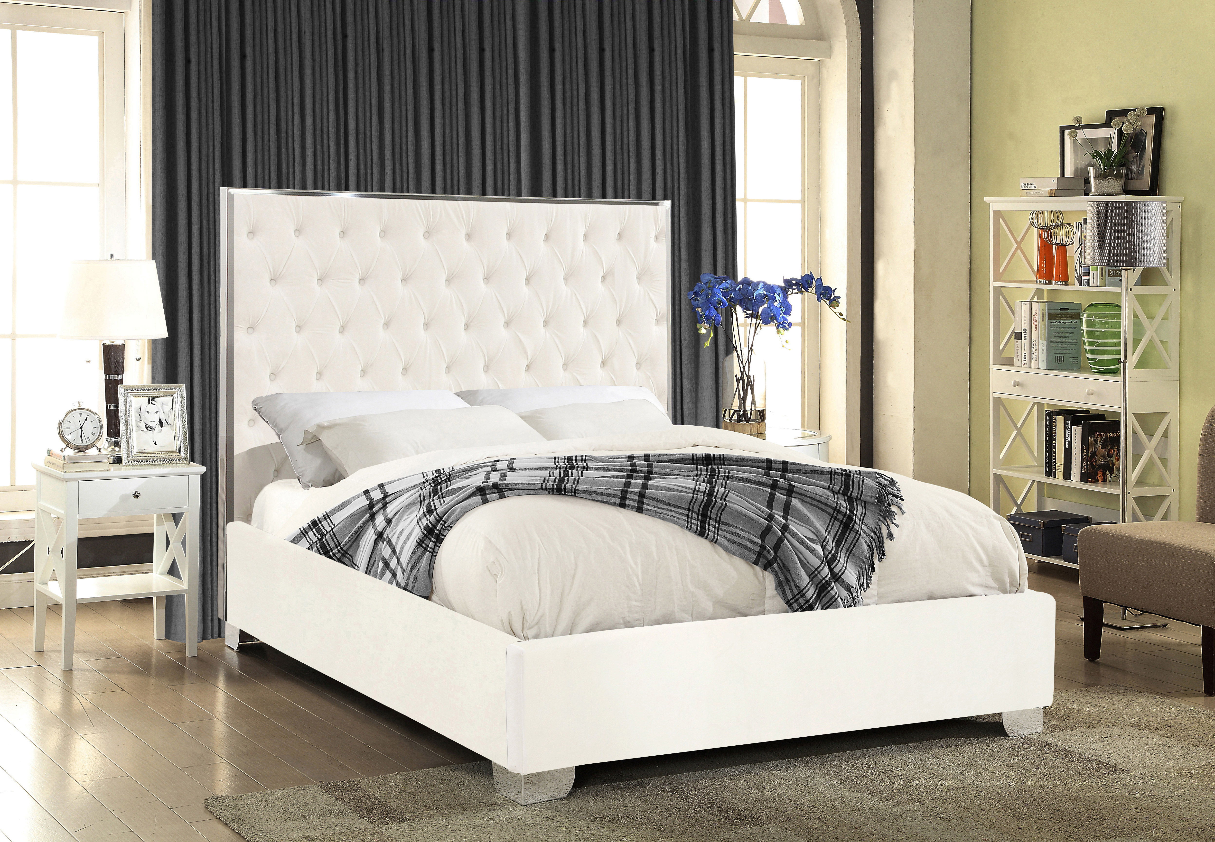 Lexi - Queen Bed - White