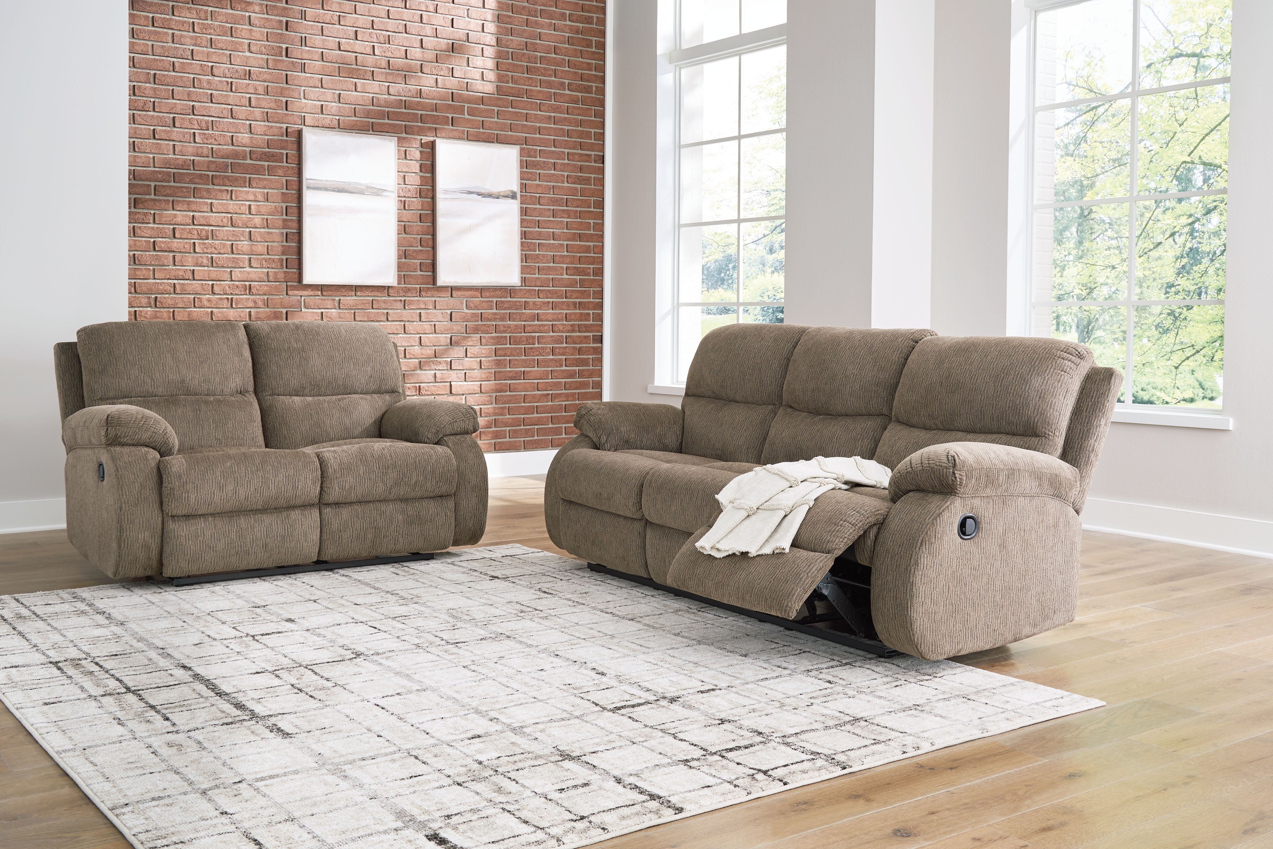 Loveseat with matching recliner hotsell
