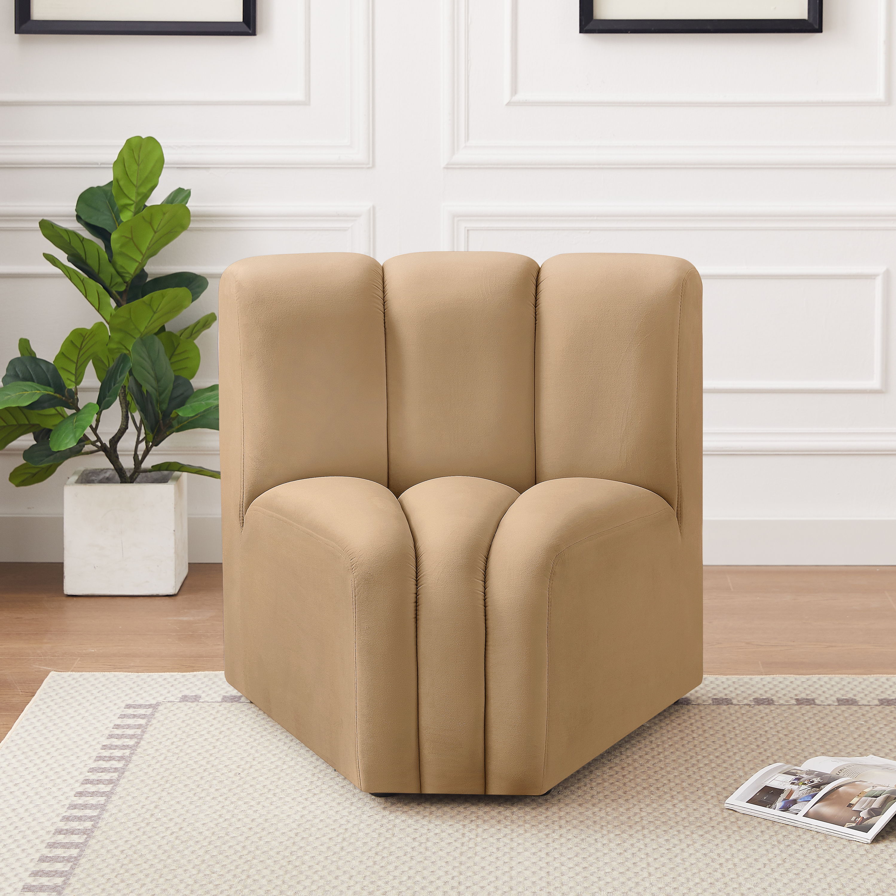 Arc - Velvet Curved Corner Chair - Camel