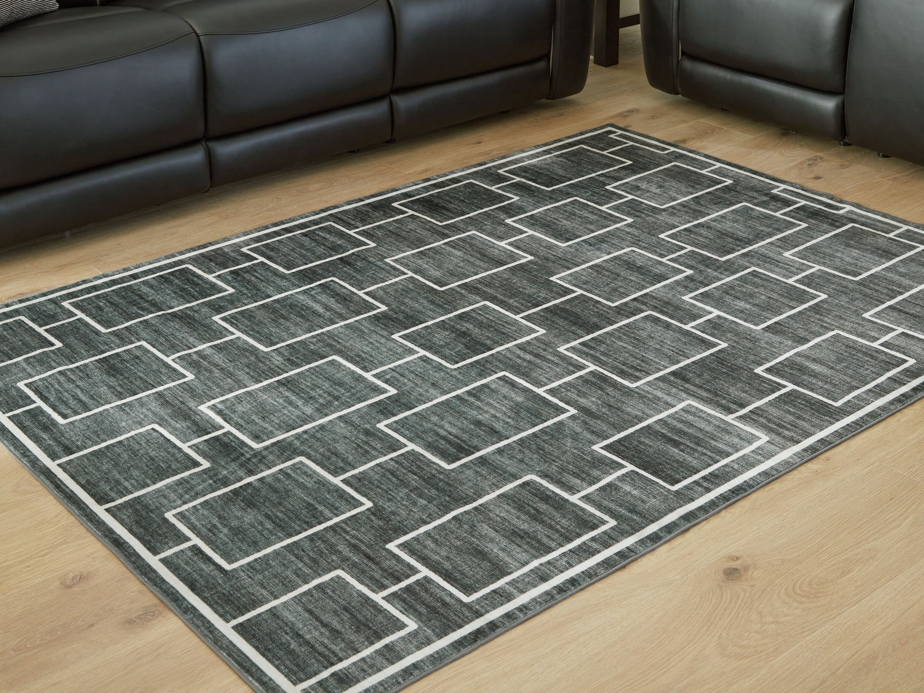 Elderland - 5' x 7' Washable Rug - Black / Gray
